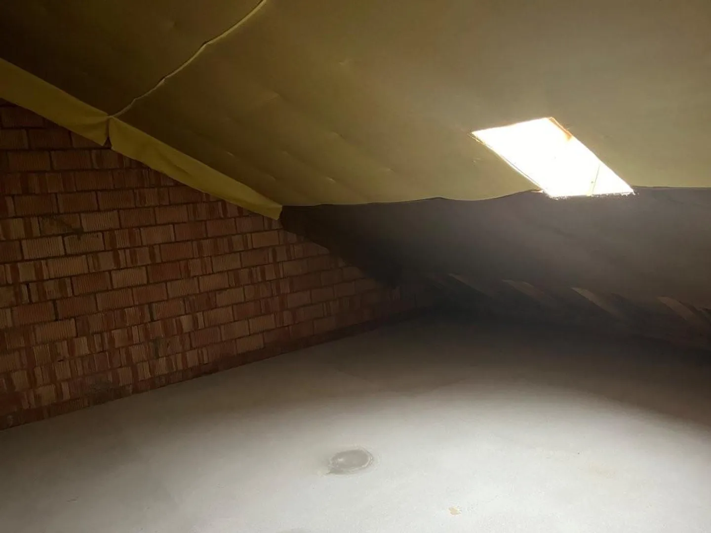More storage space for your treasures? - Photo 3 of 3