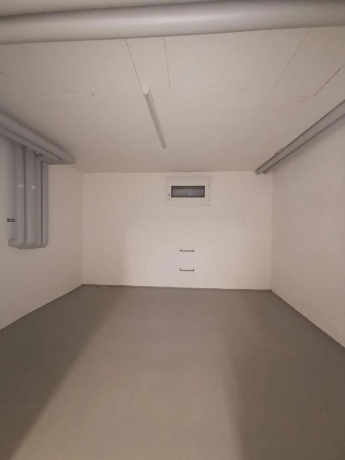 Storage space for rent - Photo 2 of 2