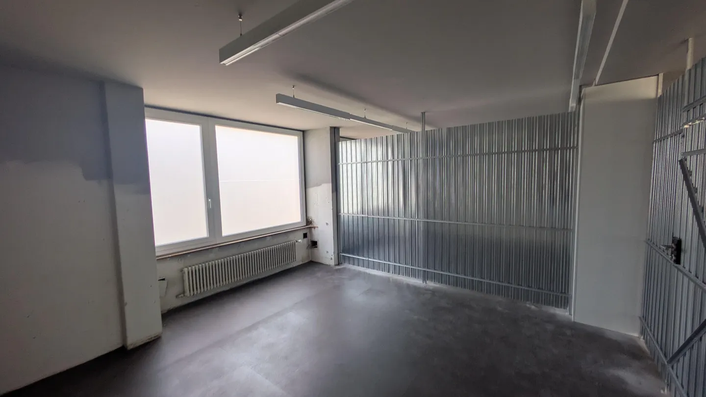 17m2 Storage Room Zurich - Birmensdorferstrasse 20 - Photo 5 of 8