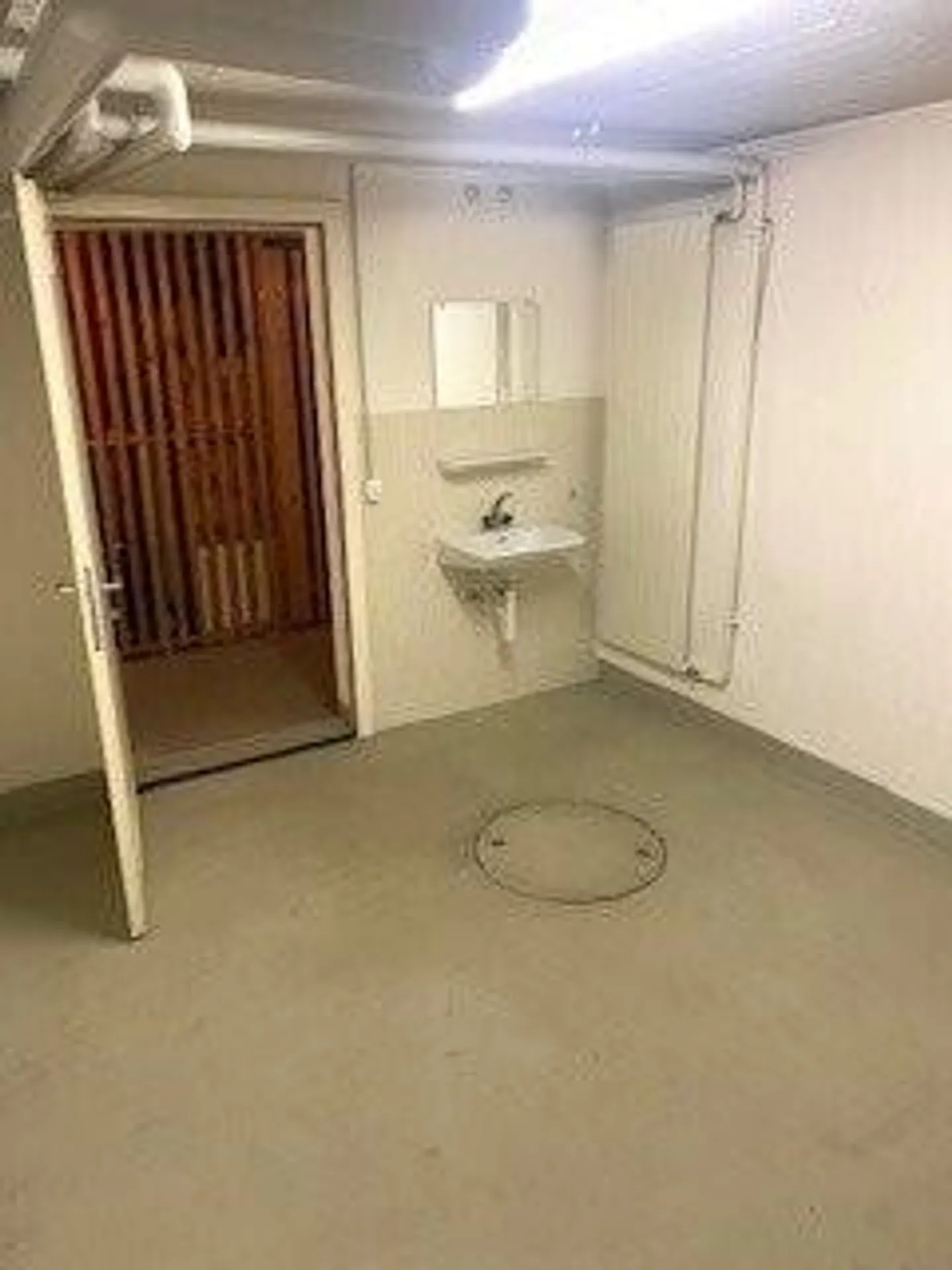 Bastelraum zu vermieten - Foto 2 von 5