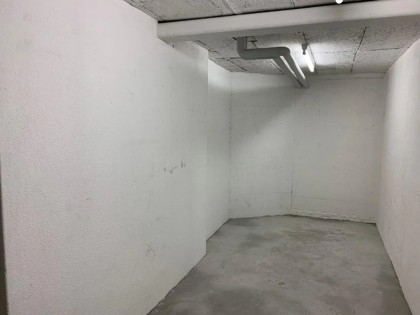 Kleines 13 m2 Lager in Wohngebäude - Foto 5 von 7