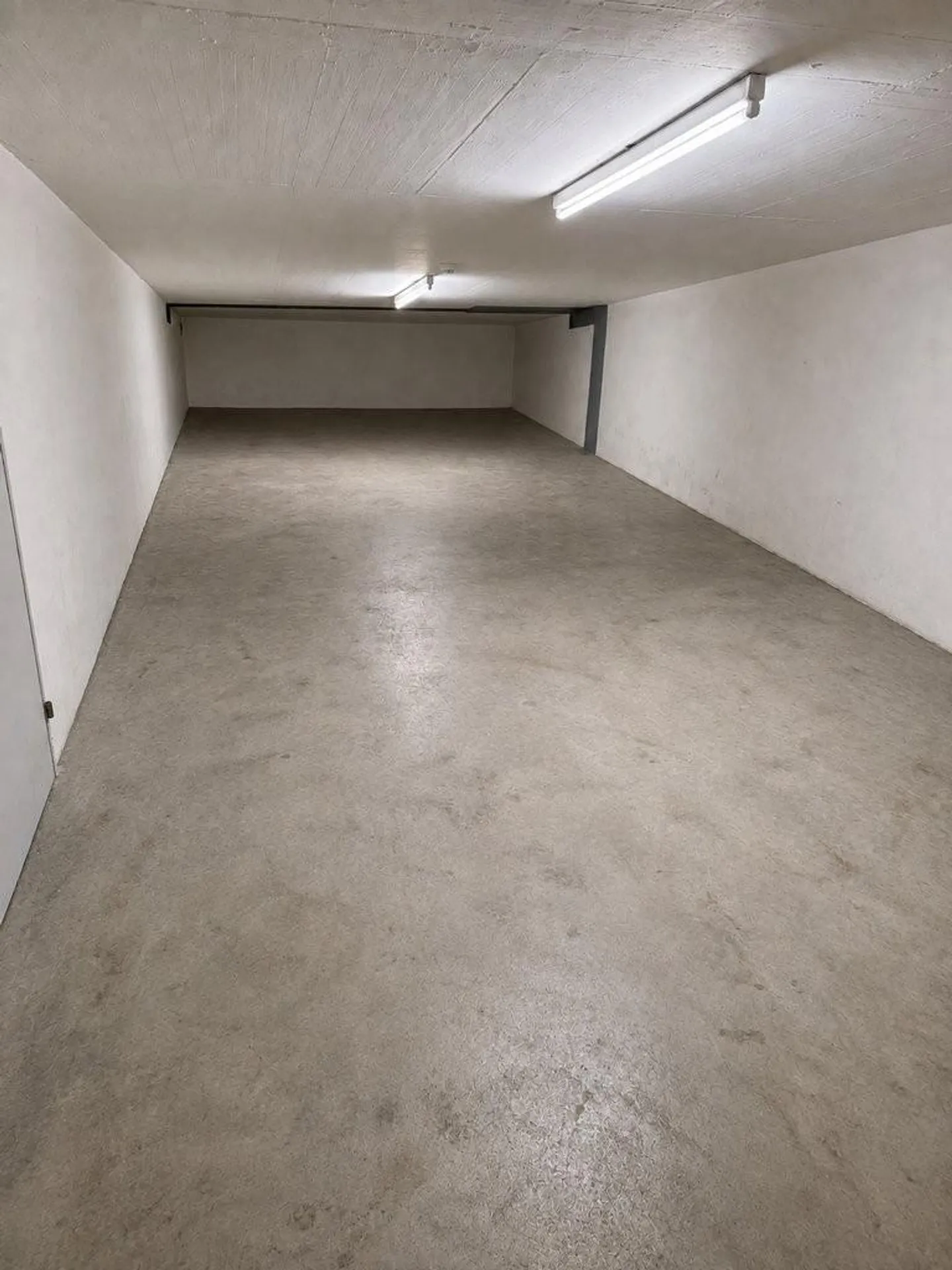 Archive room for rent in Kloten - Photo 2 of 2