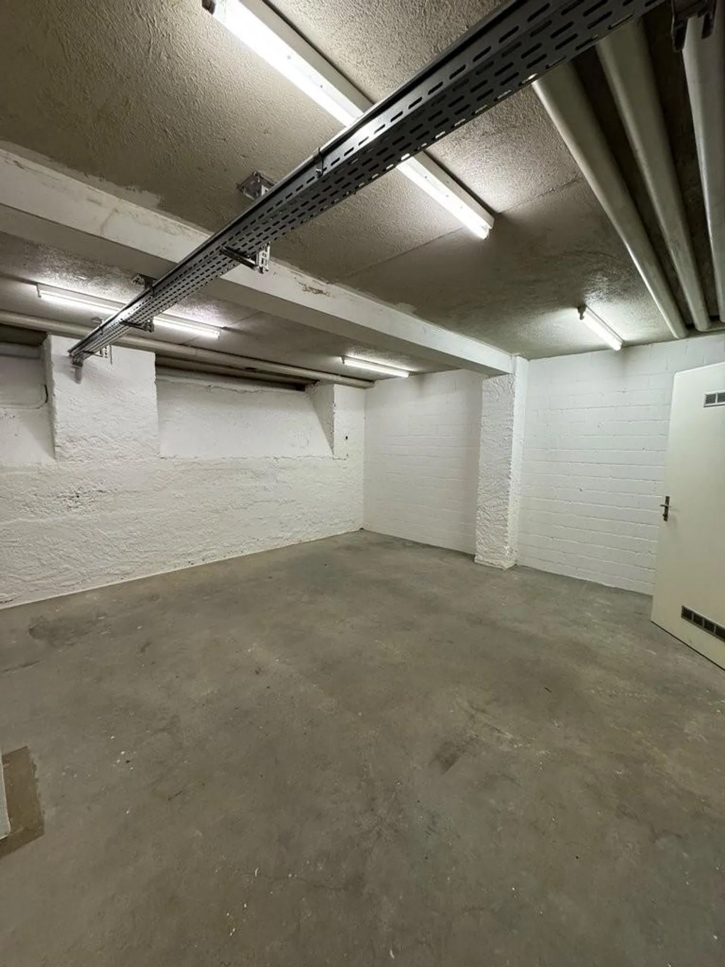 Espace de stockage près de Claraplatz - Photo 3 sur 3
