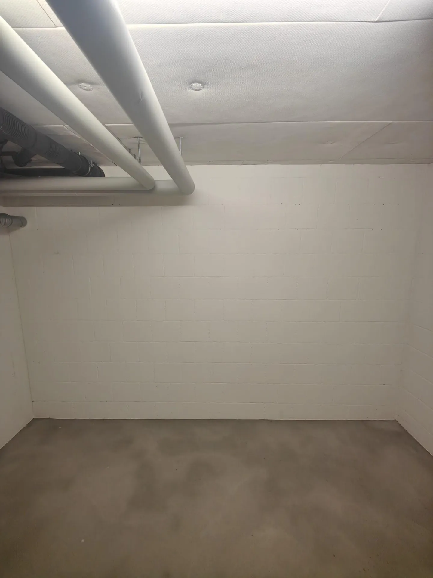 9.5m2 Magazzino Neuendorf - Dorfstrasse 37/37a - Foto 3 di 9