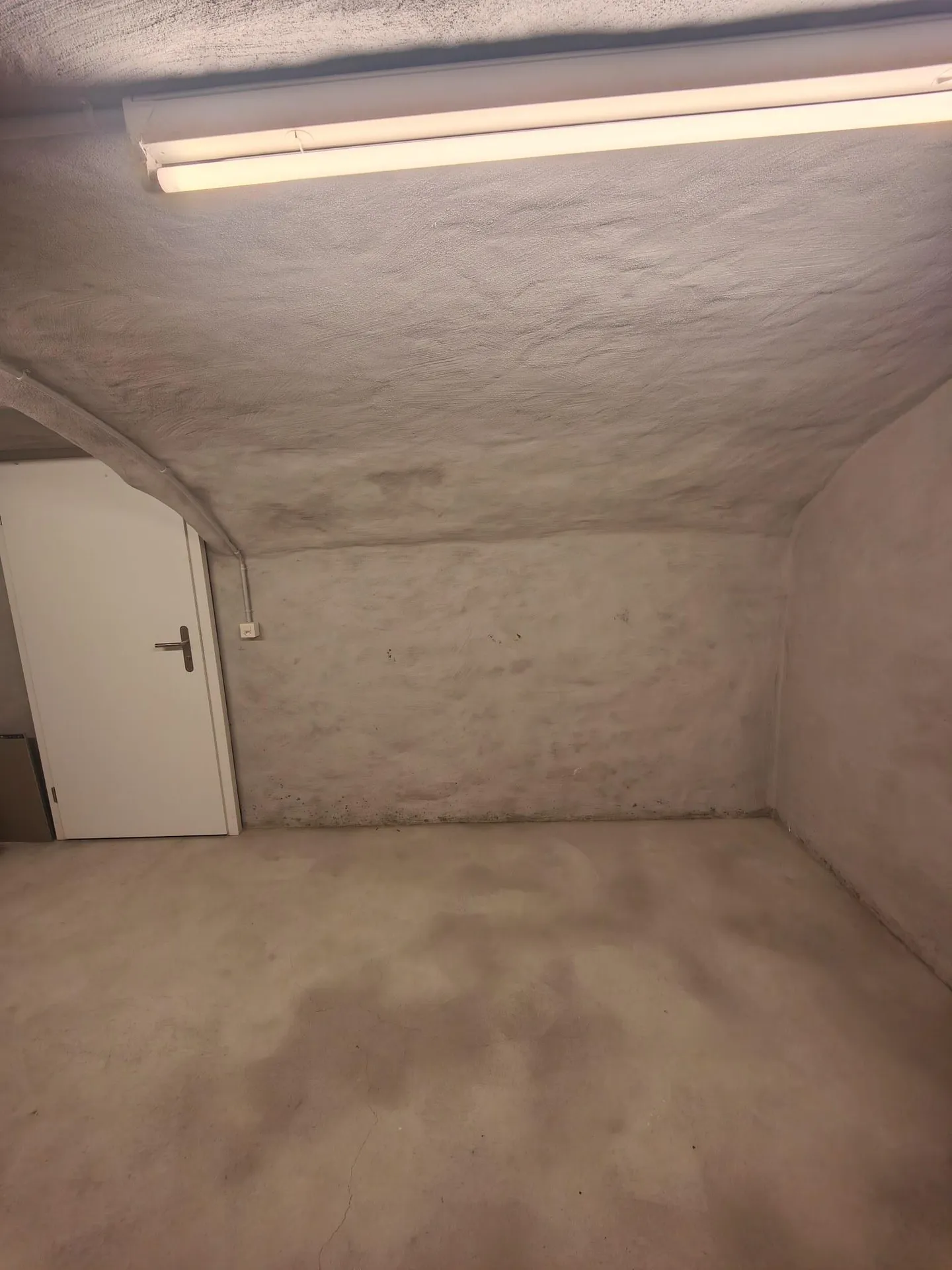 22.88m2 Magazzino Neuendorf - Dorfstrasse 37/37a - Foto 4 di 13