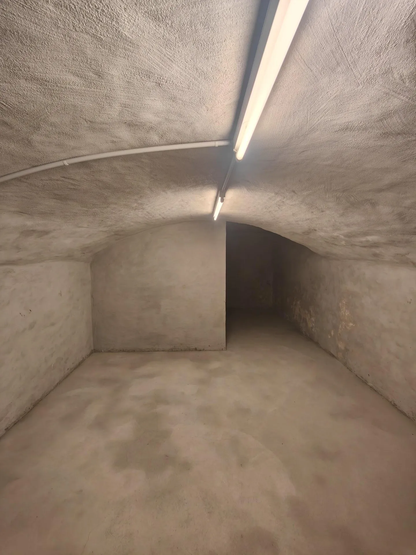 22.88m2 Magazzino Neuendorf - Dorfstrasse 37/37a - Foto 1 di 13