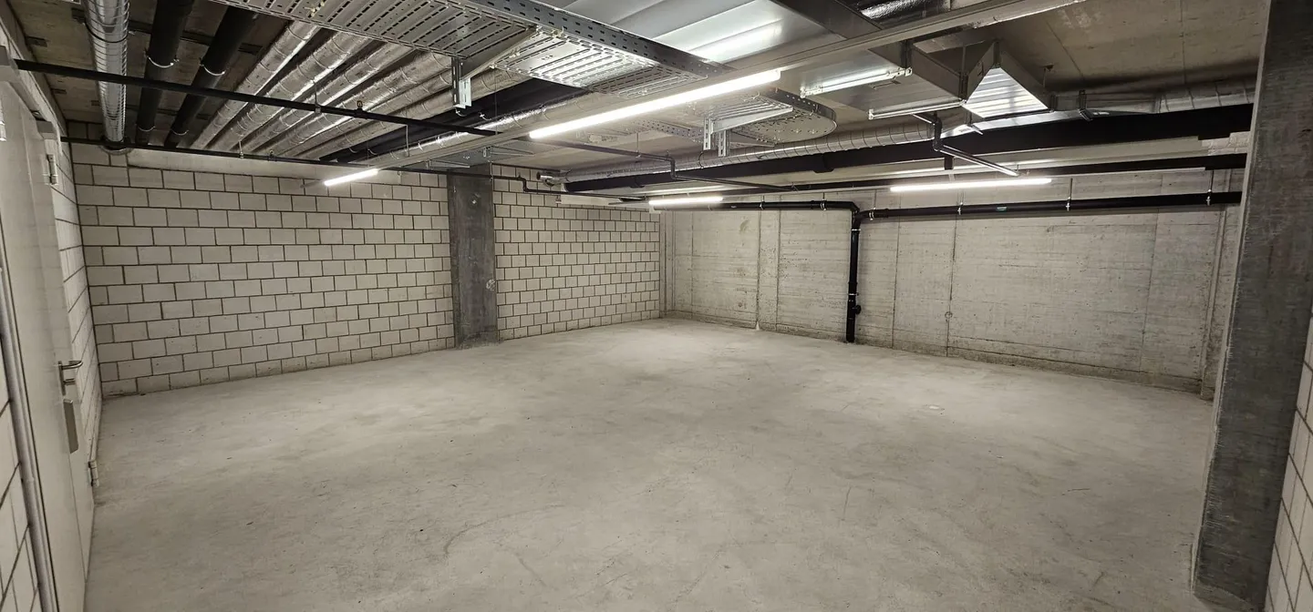 Possibilité de stockage directement à la gare d'Aarau - Photo 2 sur 2
