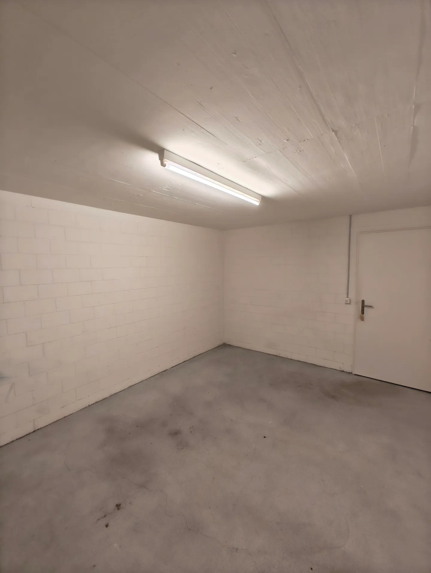 13m2 Storage Room Bülach - Zürichstrasse 52 - Photo 6 of 9