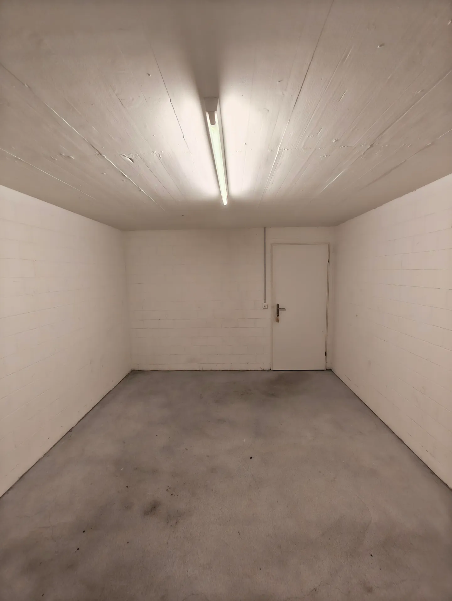 13m2 Storage Room Bülach - Zürichstrasse 52 - Photo 5 of 9