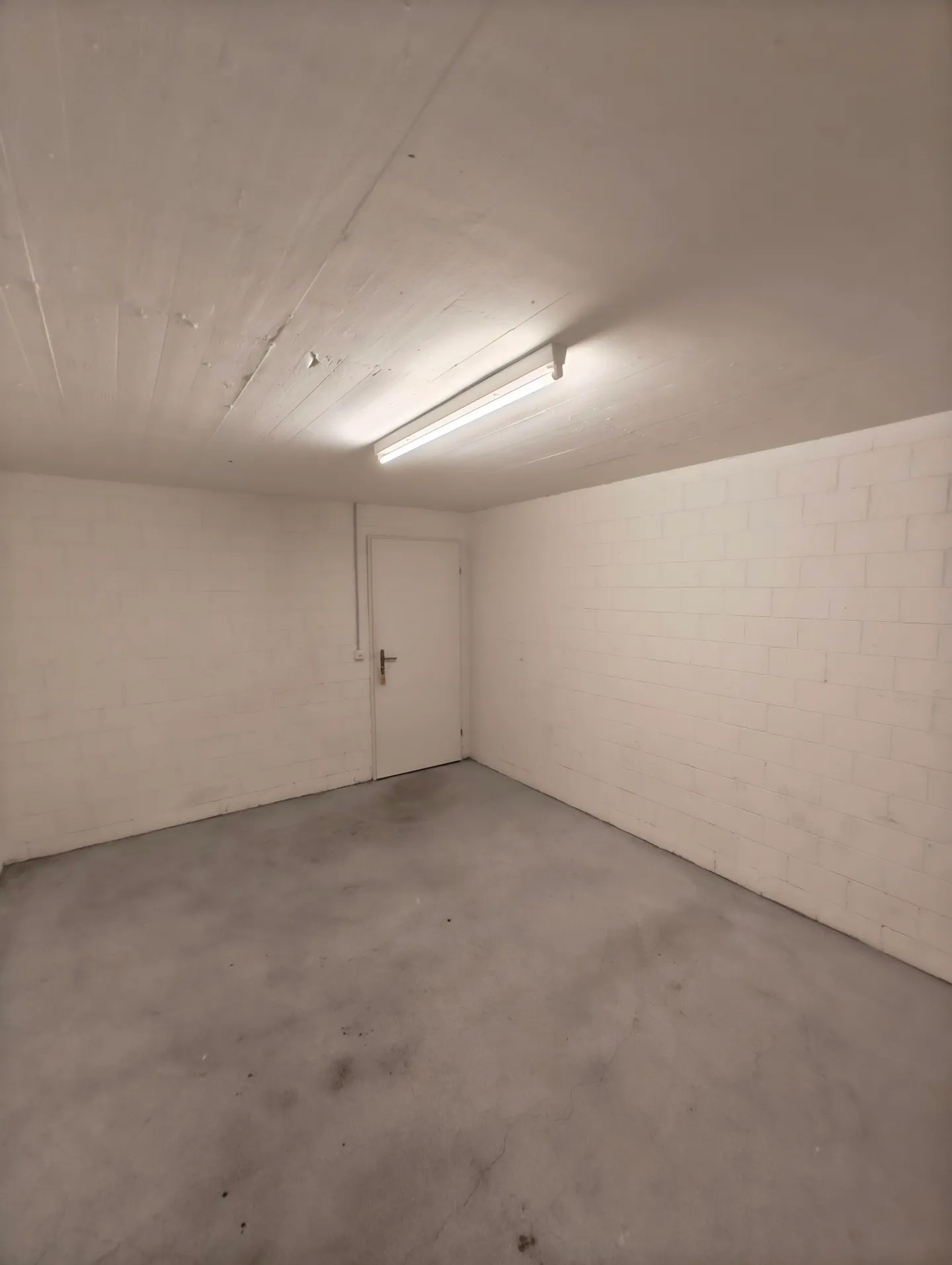 13m2 Storage Room Bülach - Zürichstrasse 52 - Photo 4 of 9