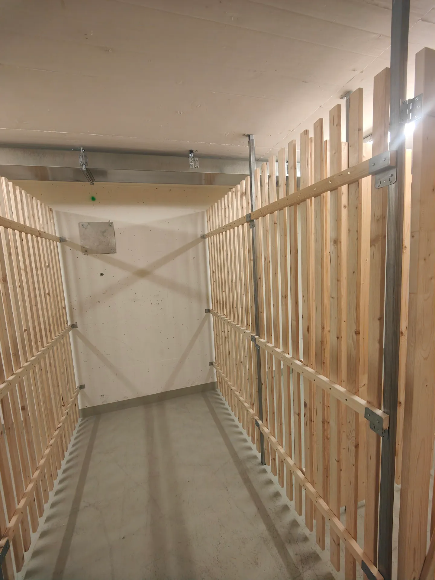 4.4m2 Lagerraum Basel - Hochstrasse 16 - Foto 2 von 12