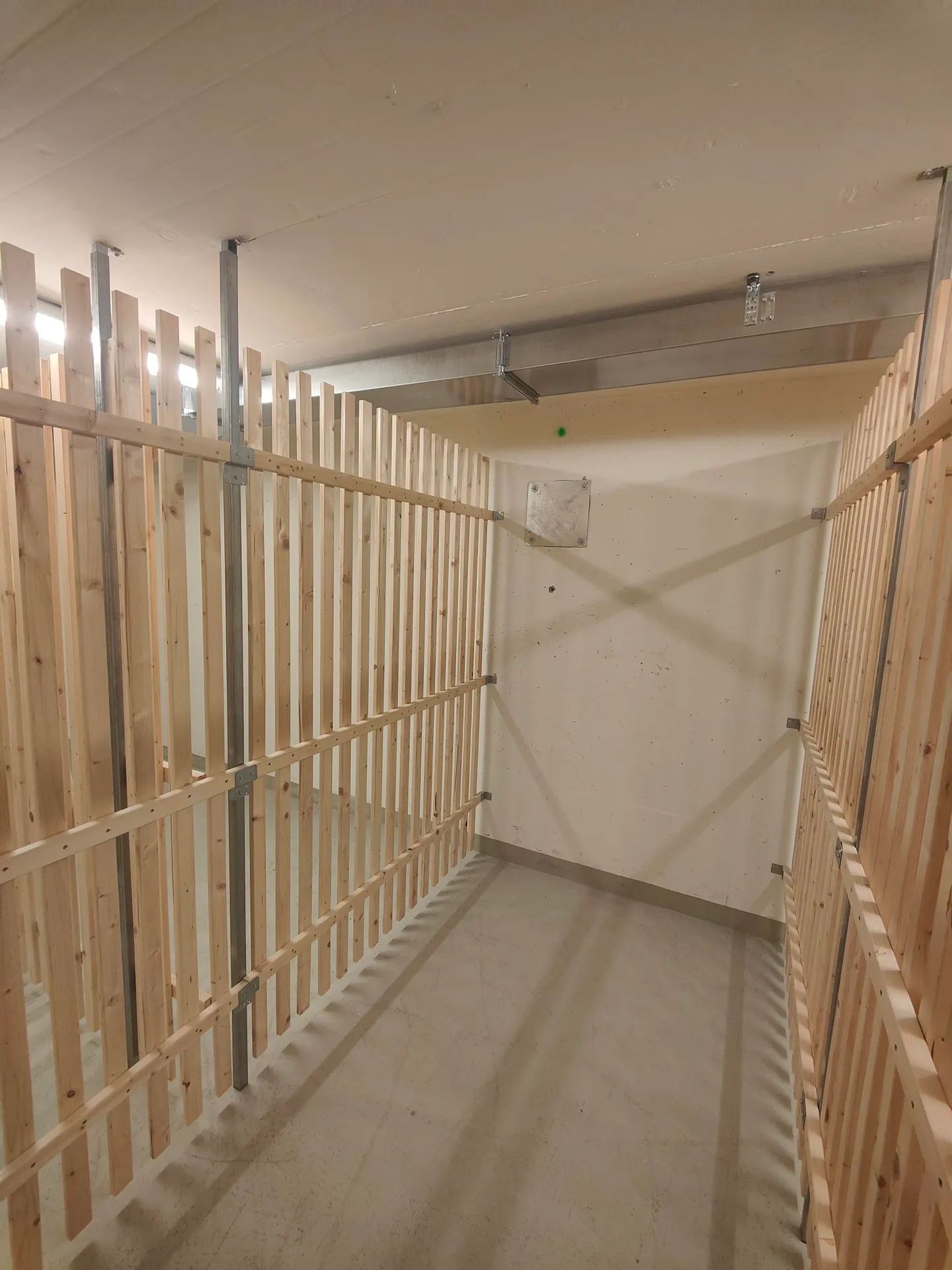 4.4m2 Lagerraum Basel - Hochstrasse 16 - Foto 1 von 12