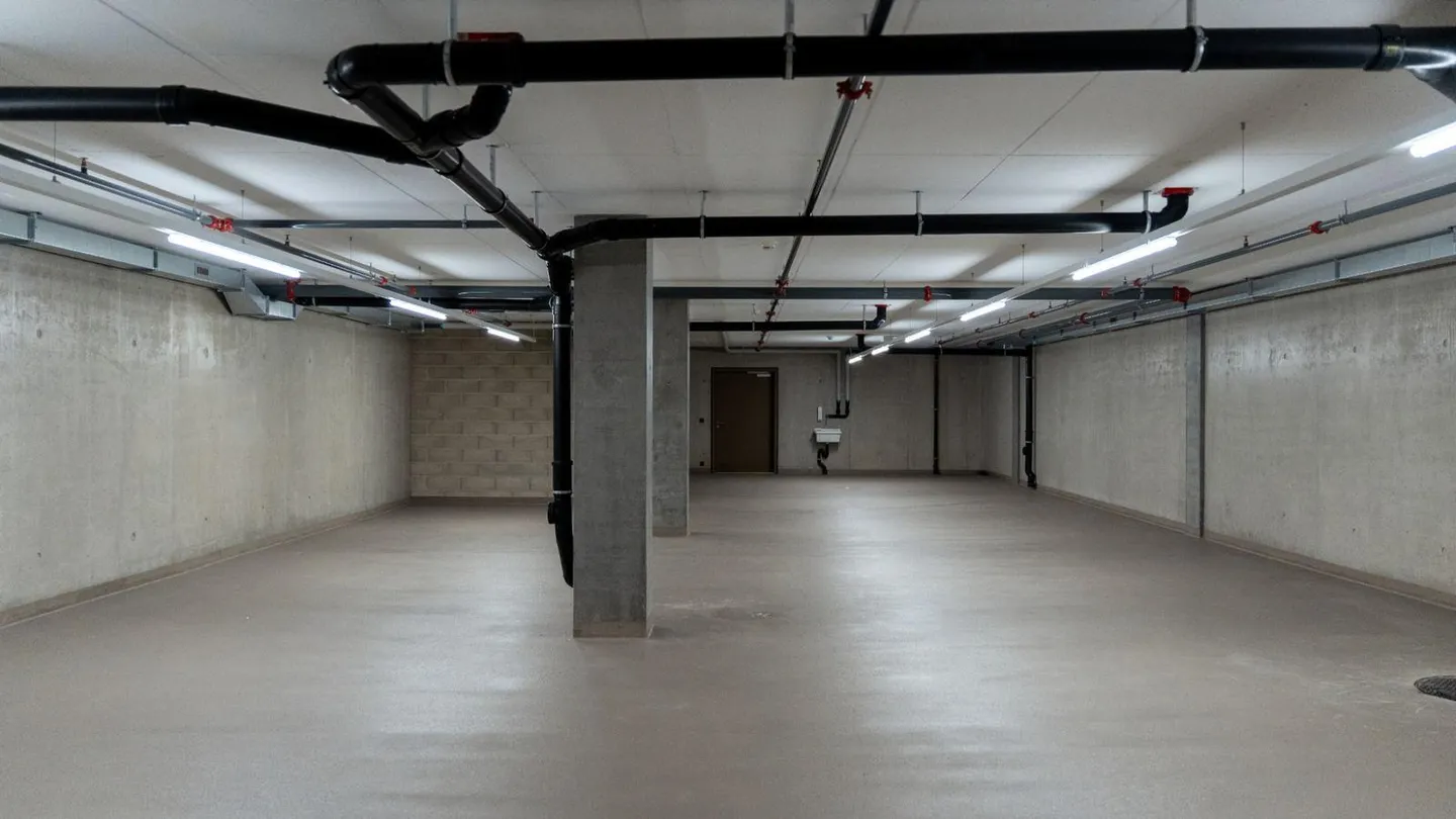 Spazi di stoccaggio da 12,9 a 207 m² - Quartiere di Pont-Rouge. - Foto 3 di 5