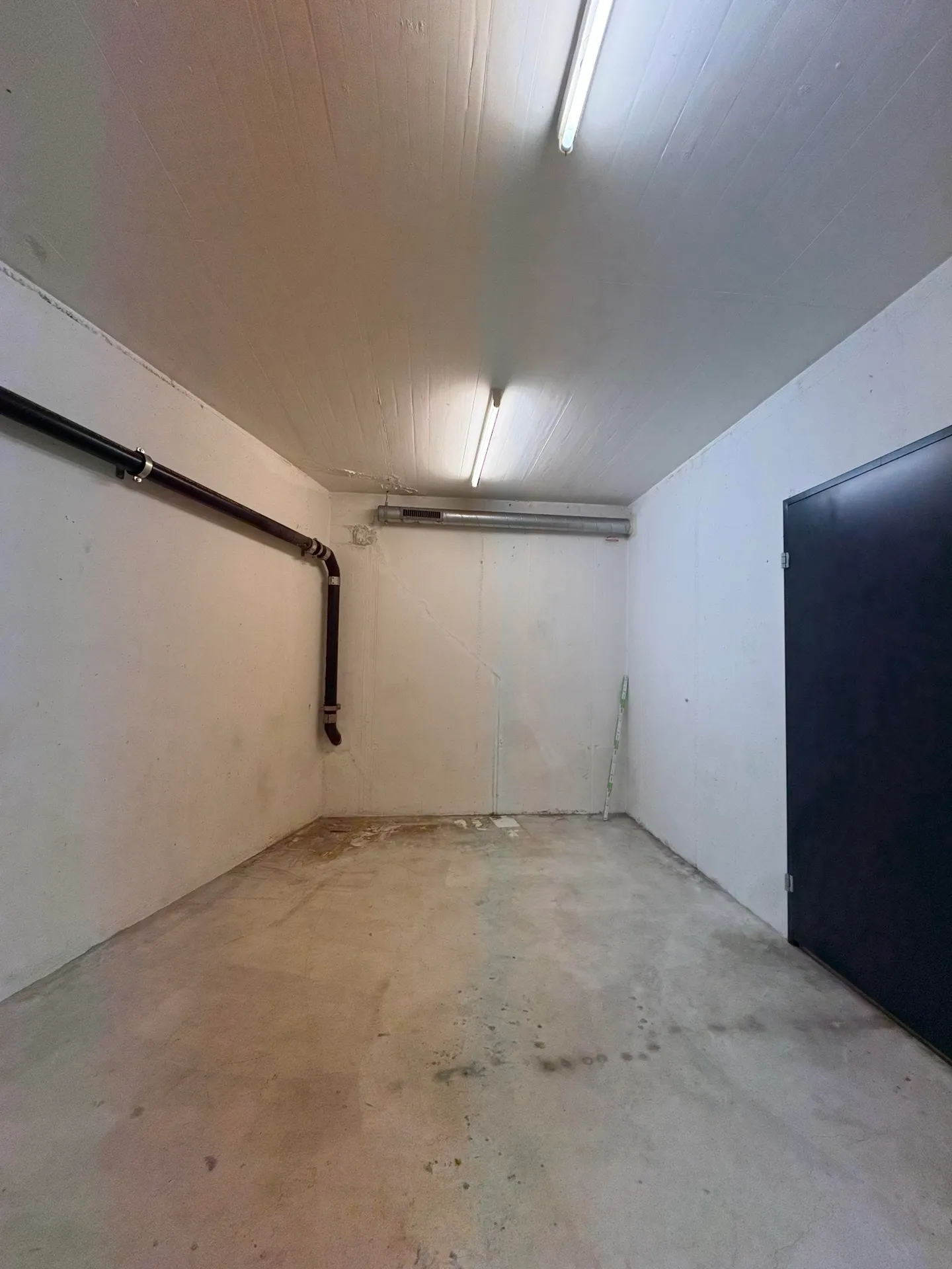 15.9m2 Storage Room Wädenswil - Zugerstrasse 2 - Photo 8 of 10