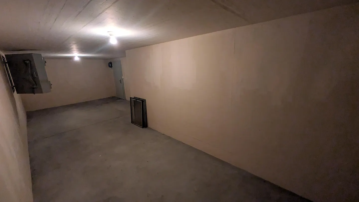 30m2 Magazzino Greifensee - Sandbüelstrasse 44 - Foto 9 di 13