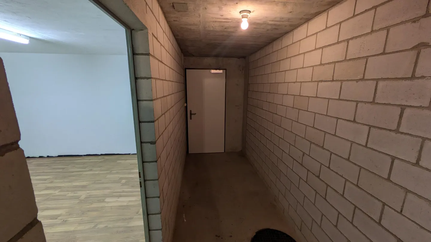30m2 Magazzino Greifensee - Sandbüelstrasse 46 - Foto 12 di 13
