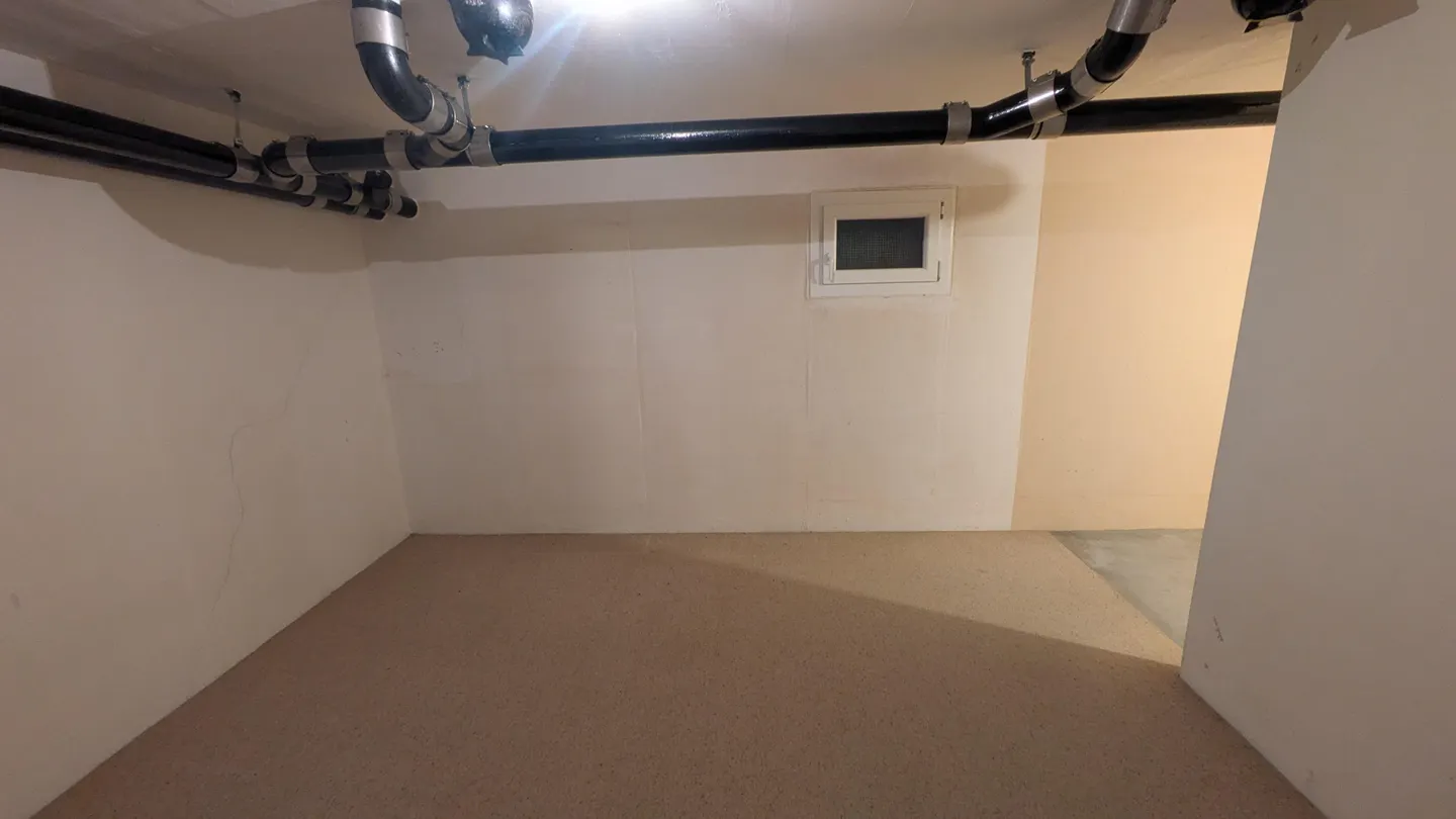 Magazzino di 24m2 Greifensee - Sandbüelstrasse 46 - Foto 3 di 13