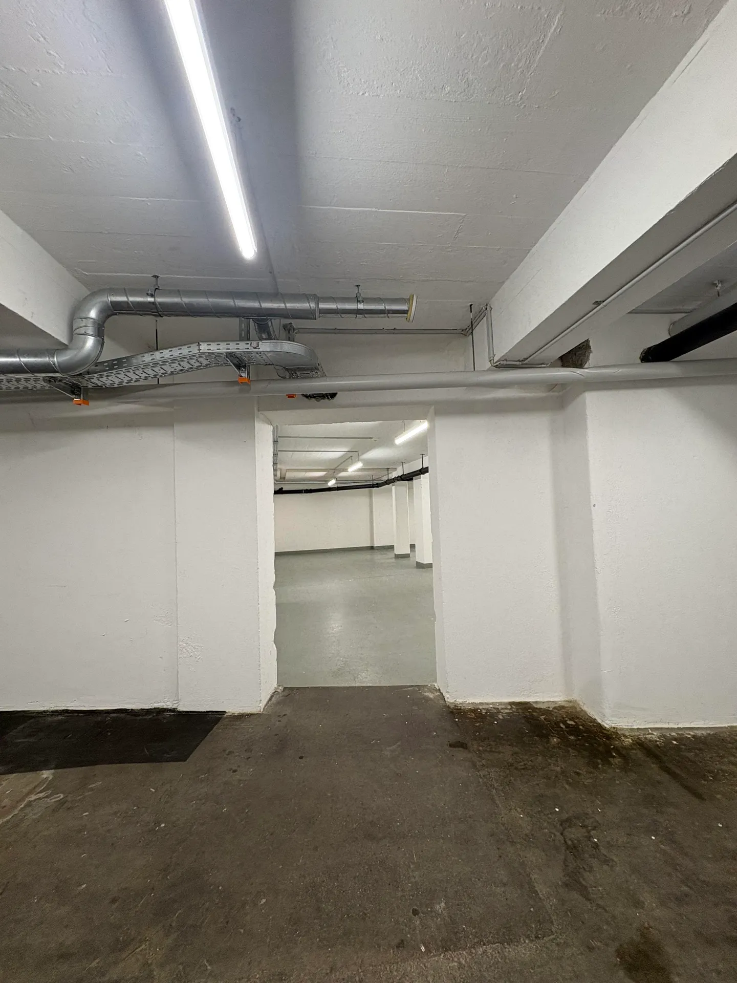 Espace de stockage de 176,7 m2 à Winterthur - Garnmarkt 10 - Photo 12 sur 13