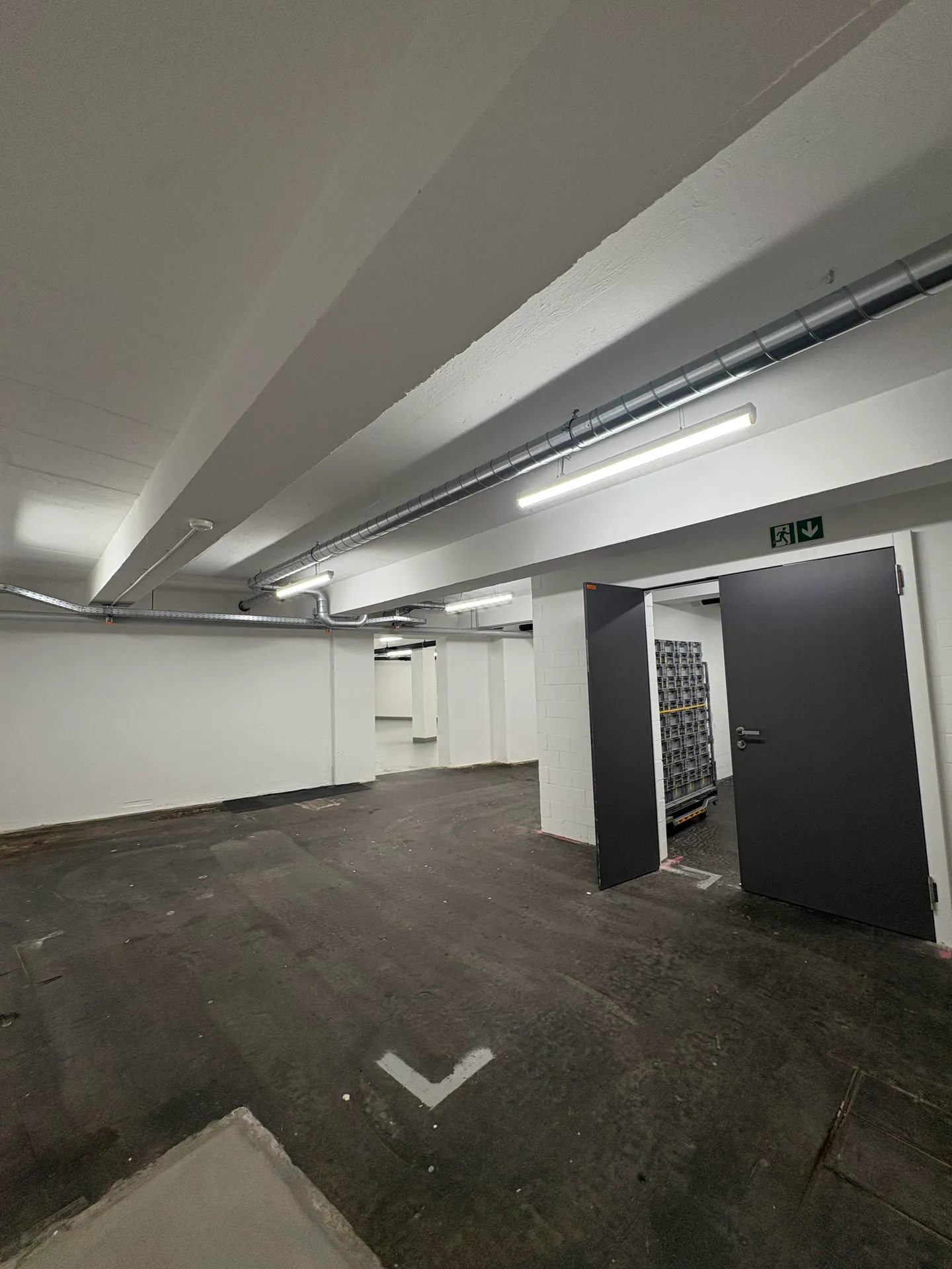 Espace de stockage de 176,7 m2 à Winterthur - Garnmarkt 10 - Photo 5 sur 13