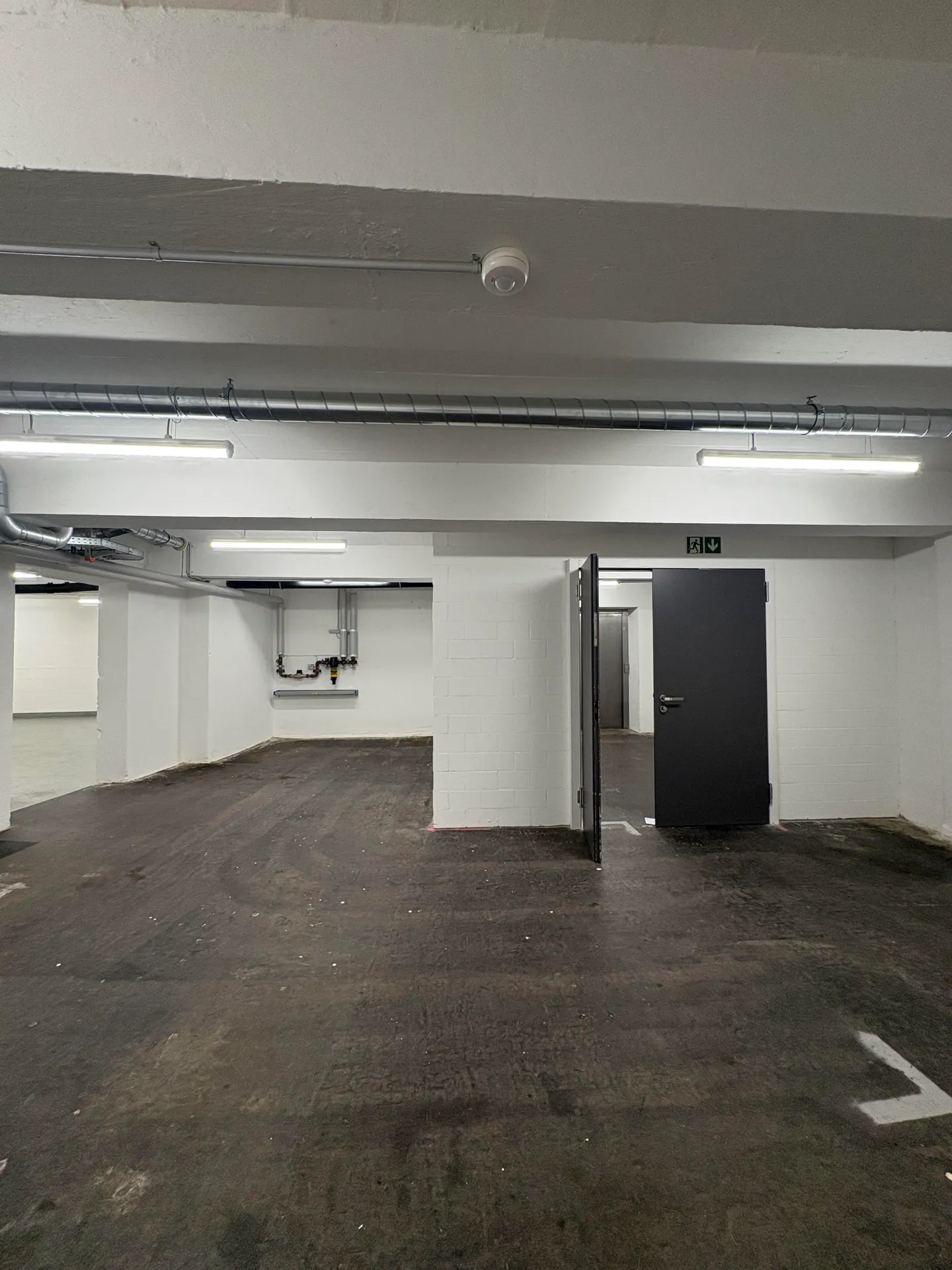 Espace de stockage de 176,7 m2 à Winterthur - Garnmarkt 10 - Photo 6 sur 13