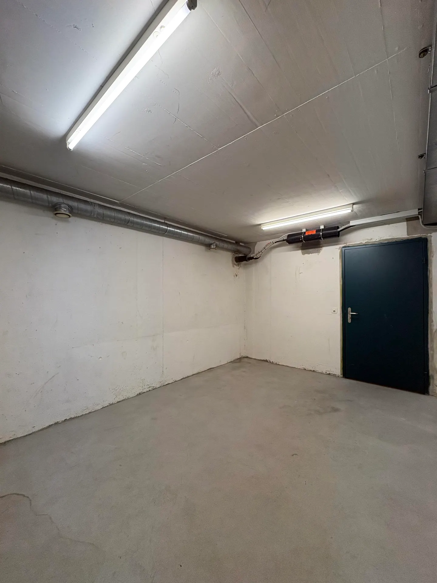 15.5m2 Storage Room Wädenswil - Zugerstrasse 2 - Photo 4 of 10
