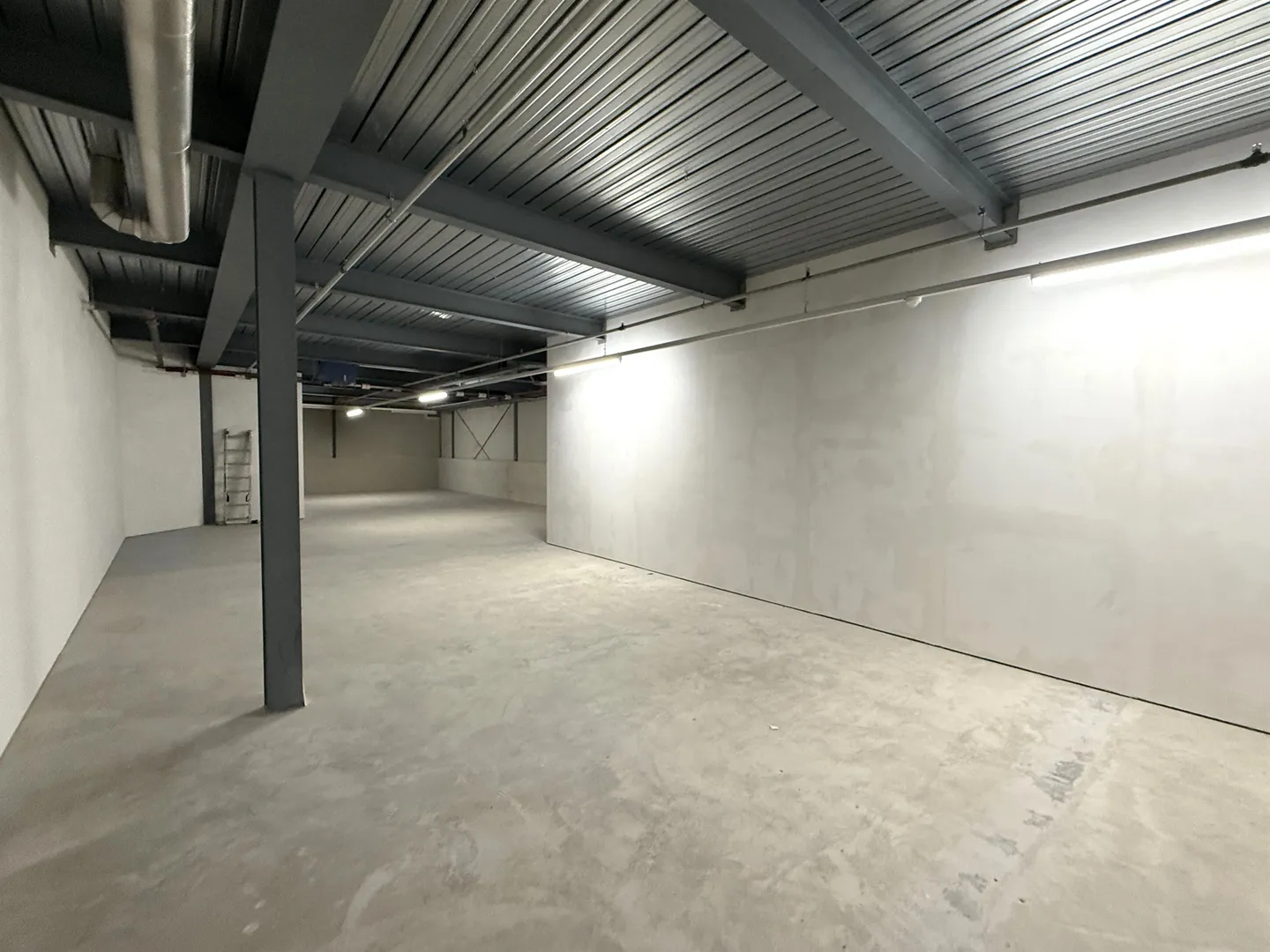 Spazio di stoccaggio versatile nel Zwingen Center - Foto 4 di 4