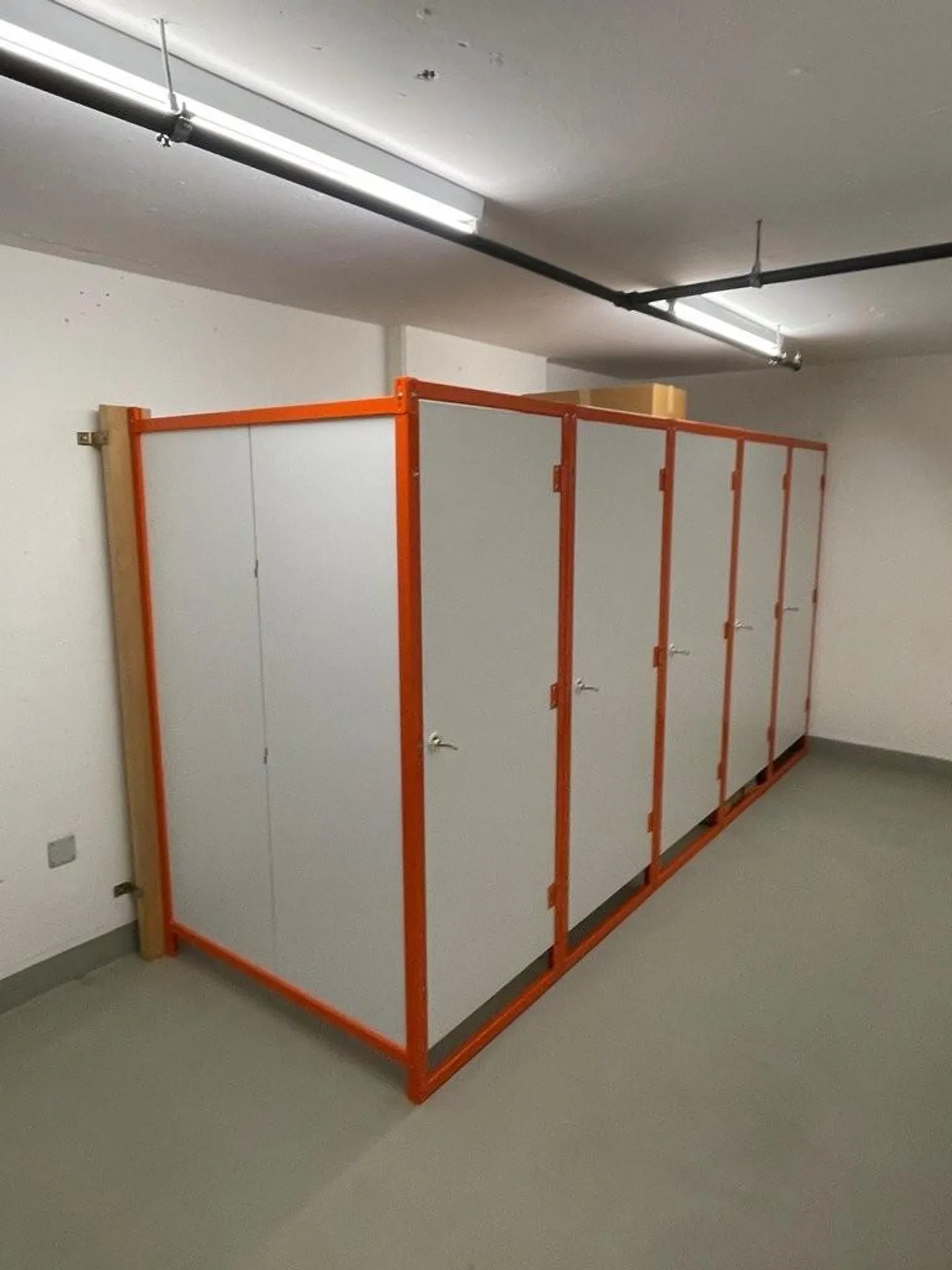In the center - do you need more space? - Photo 2 of 2