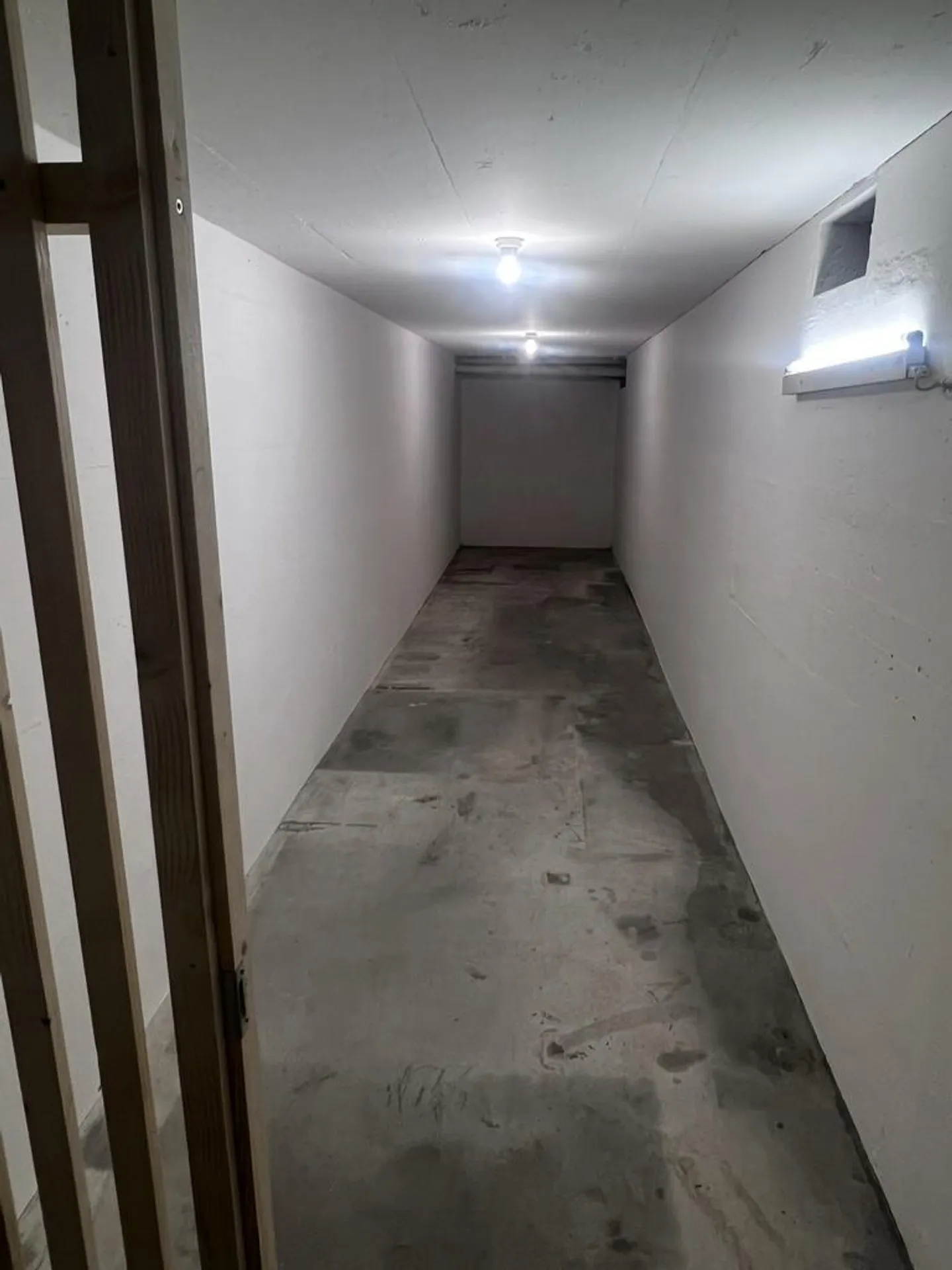 Magazzino nel centro di Geroldswil - Foto 3 di 3