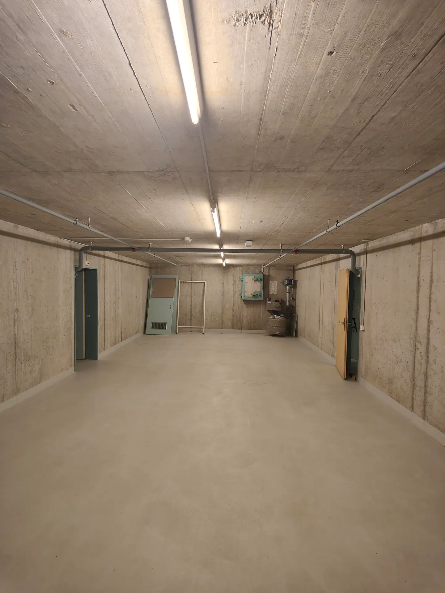 104m2 Storage Room Schaffhausen - Stauffacherstrasse 36 - Photo 1 of 10