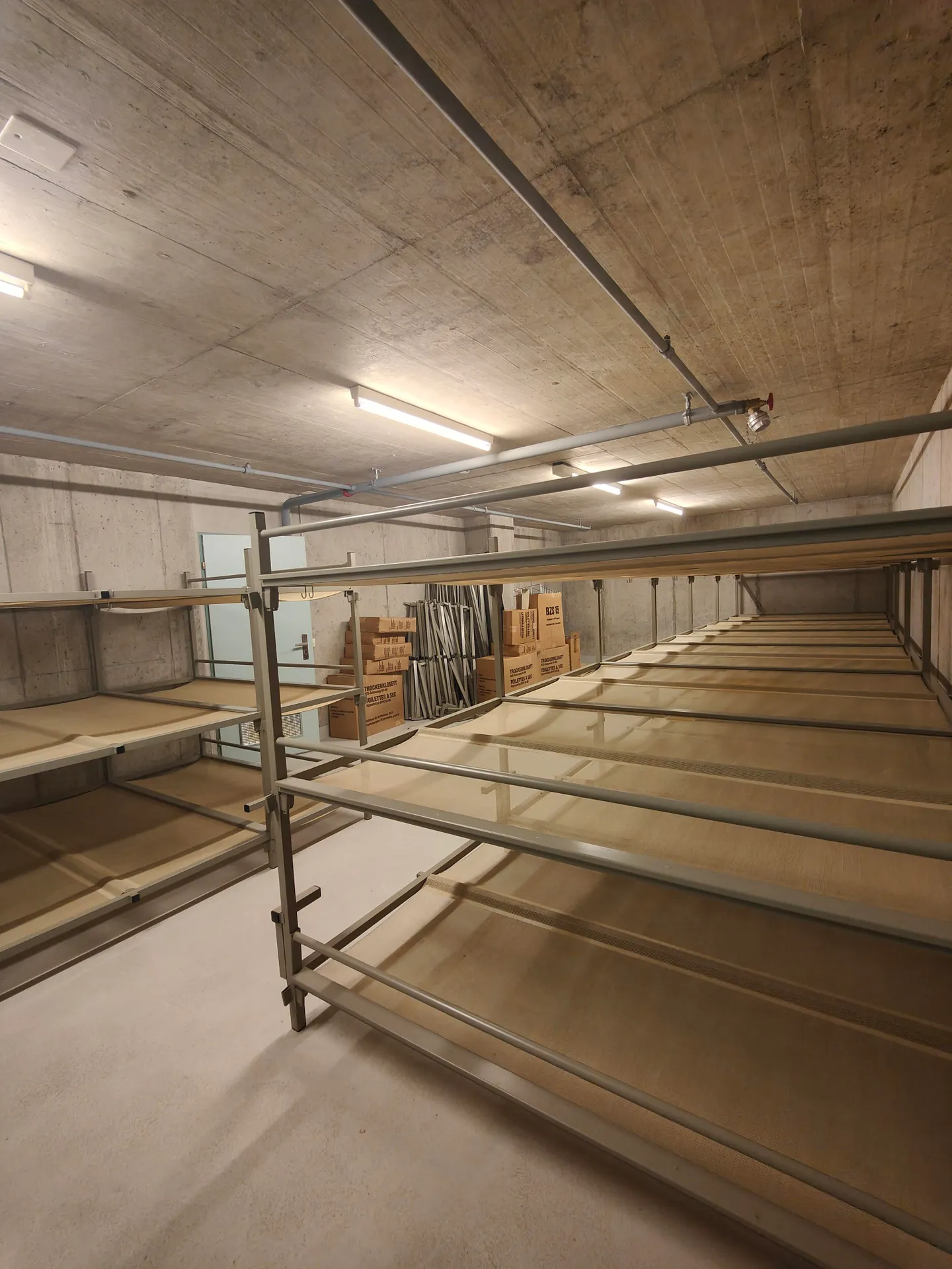 104m2 Storage Room Schaffhausen - Stauffacherstrasse 36 - Photo 9 of 10