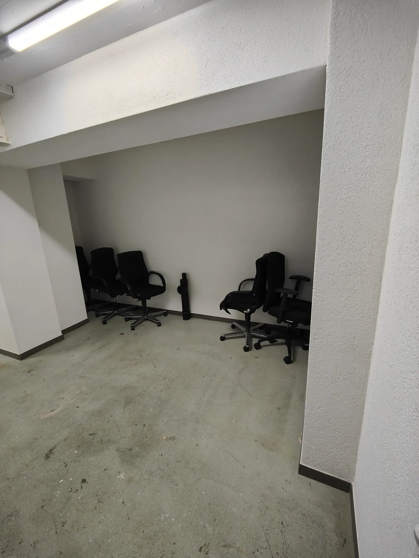 41m2 Storage Room Inner Margarethenstrasse Near Basel SBB - Photo 8 of 10