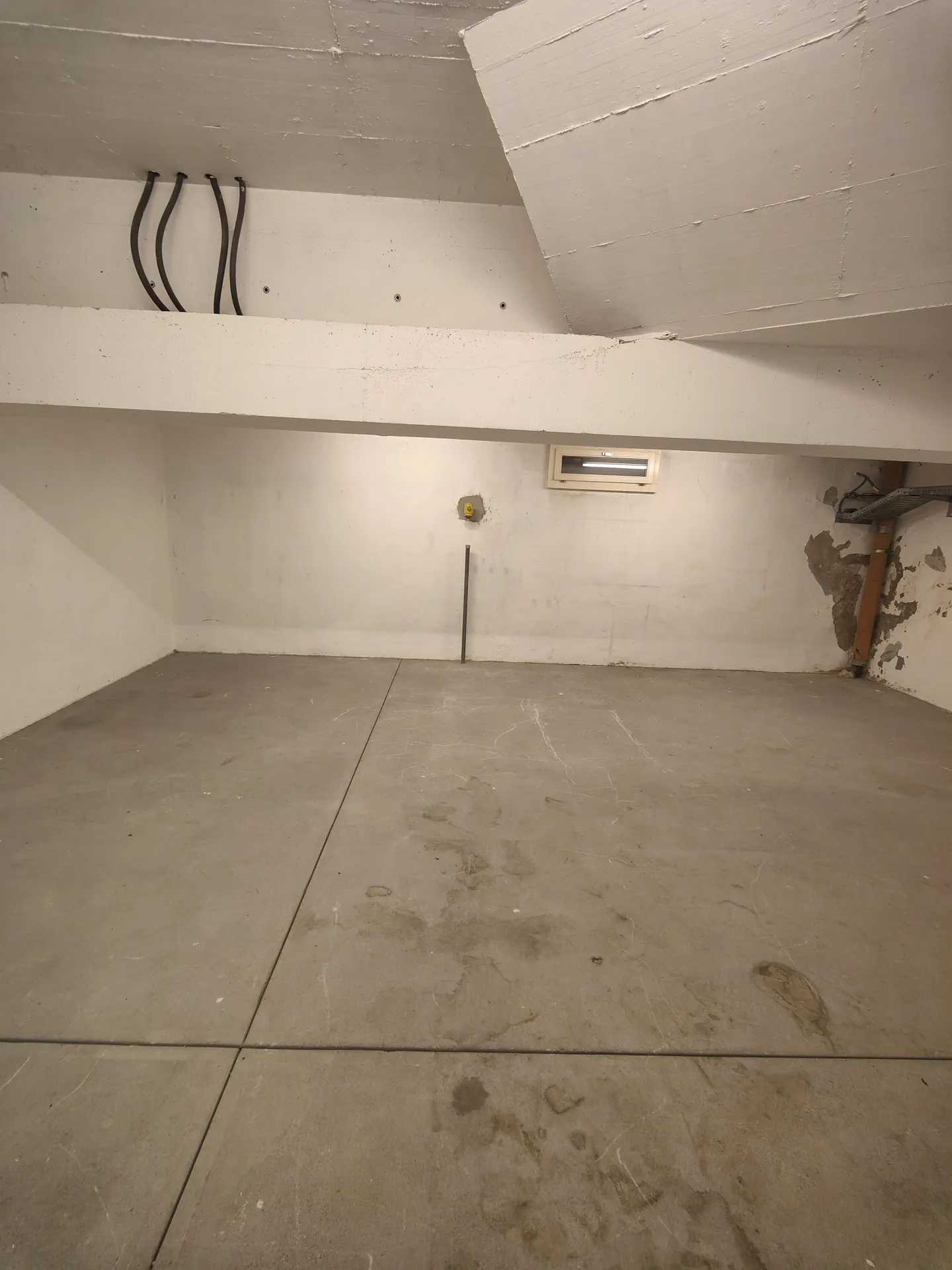 Rent storage space Basel - 53m2 near Basel SBB - Photo 5 of 10