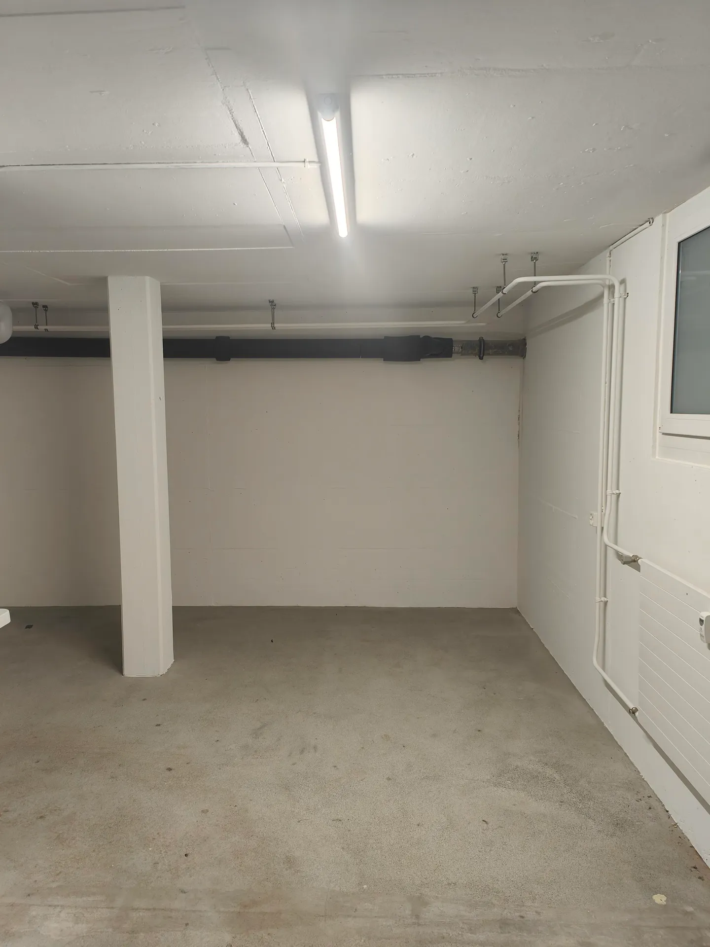 23.7m2 Salle de stockage Suhr - Gönhardweg 11A (DISPONIBLE À PARTIR DE MI-SEPTEMBRE) - Photo 13 sur 13