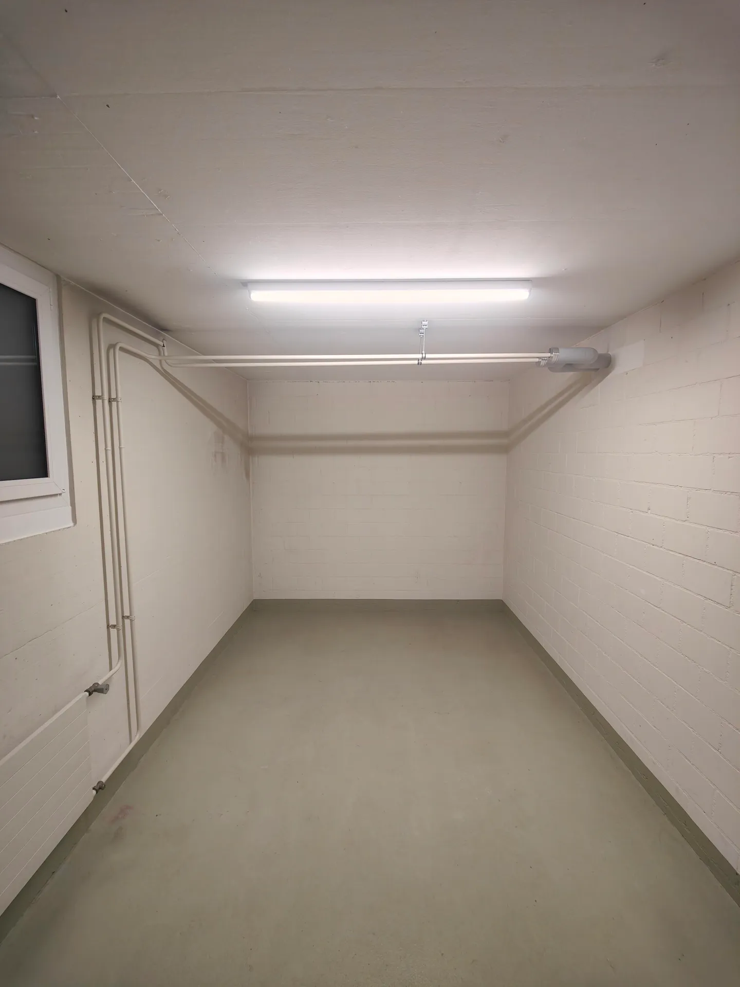 13.2m2 Storage Room Suhr - Gönhardweg 13B (AVAILABLE FROM EARLY OCTOBER) - Photo 7 of 8