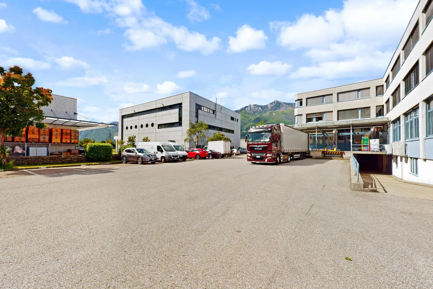 Ottimizzare lo spazio, semplificare il lavoro  Magazzino in locazione - Photo 1 of 1