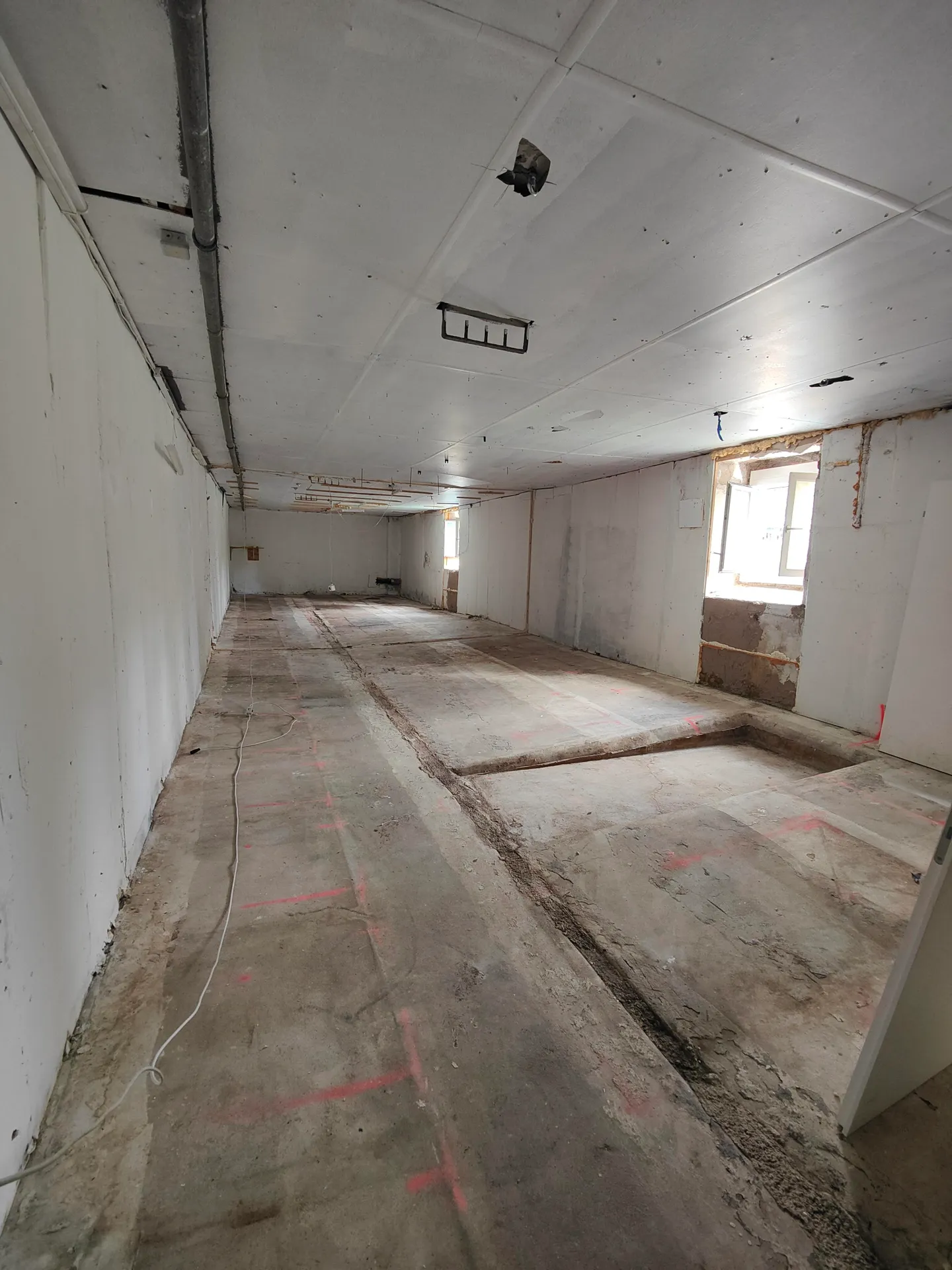 120m2 Lagerraum Zürich - Am Wasser 161 - Foto 2 di 9