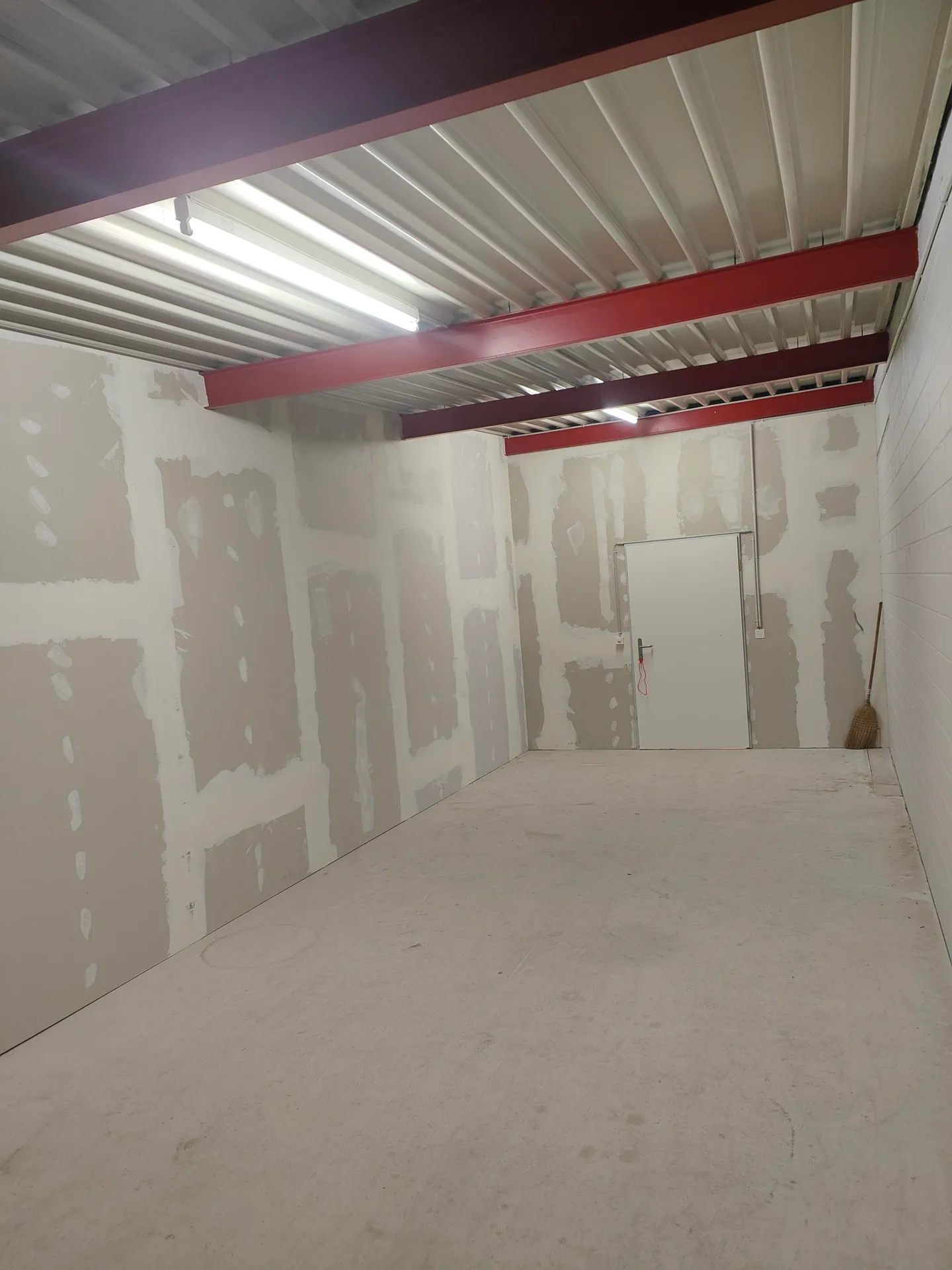 33m2 Storage Room Gretzenbach - Im Grund 9/11 (AVAILABLE FOR SEPTEMBER) - Photo 9 of 12