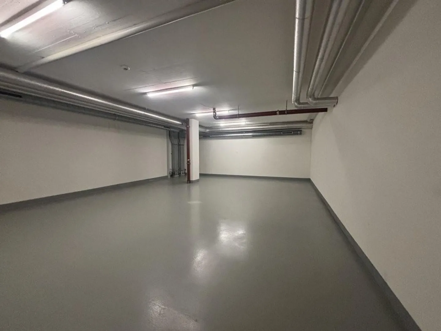 Espace de stockage sécurisé - Photo 2 sur 2