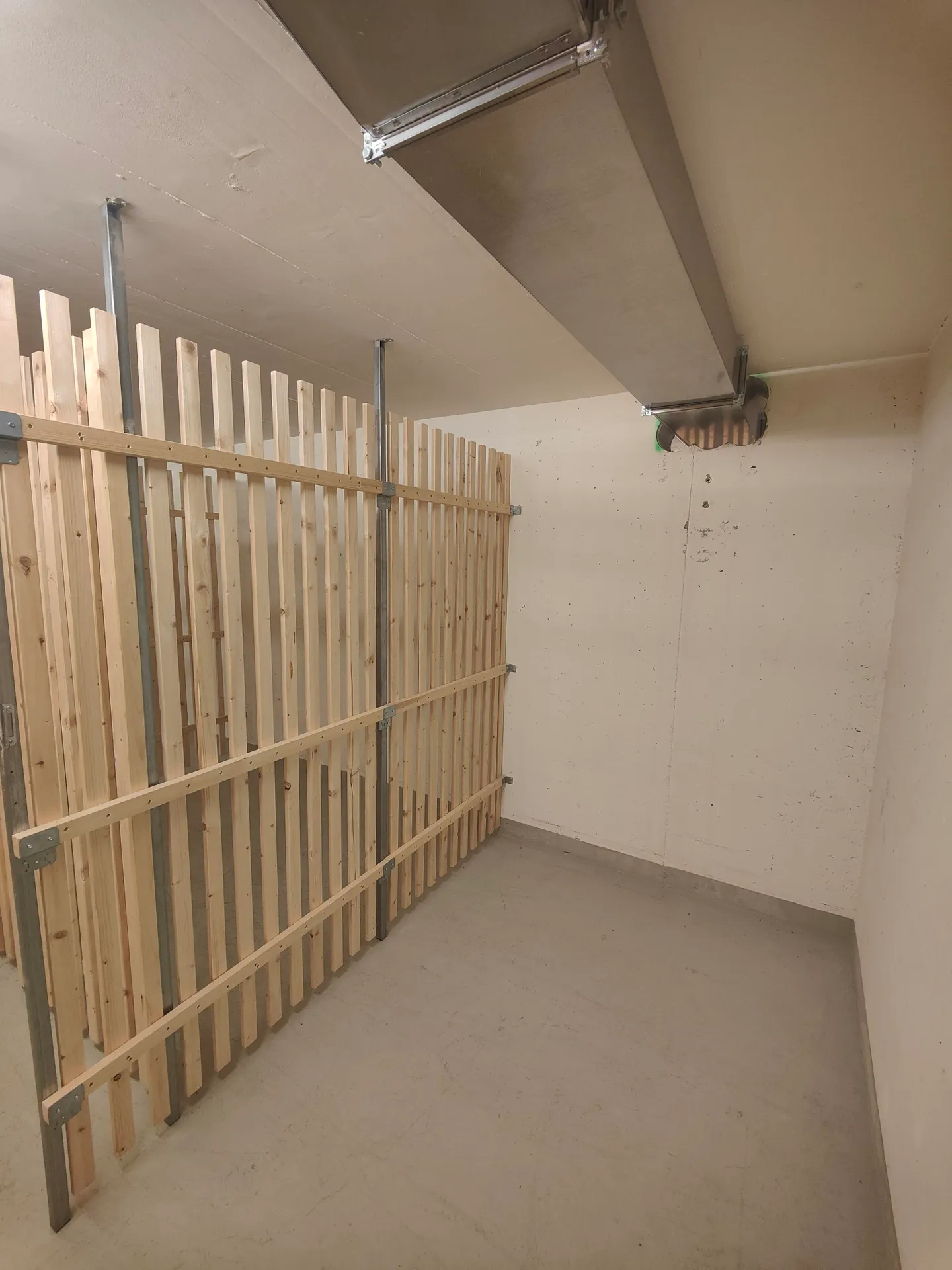 5.4m2 Storage Room Basel - Hochstrasse 16 - Photo 2 of 12