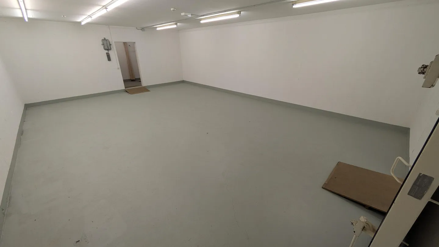 115.0m2 Magazzino Zurigo - Hohlstrasse 552-556 - Foto 10 di 13