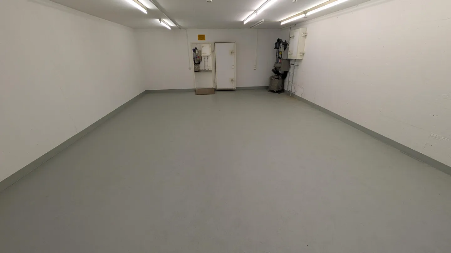 115.0m2 Magazzino Zurigo - Hohlstrasse 552-556 - Foto 7 di 13