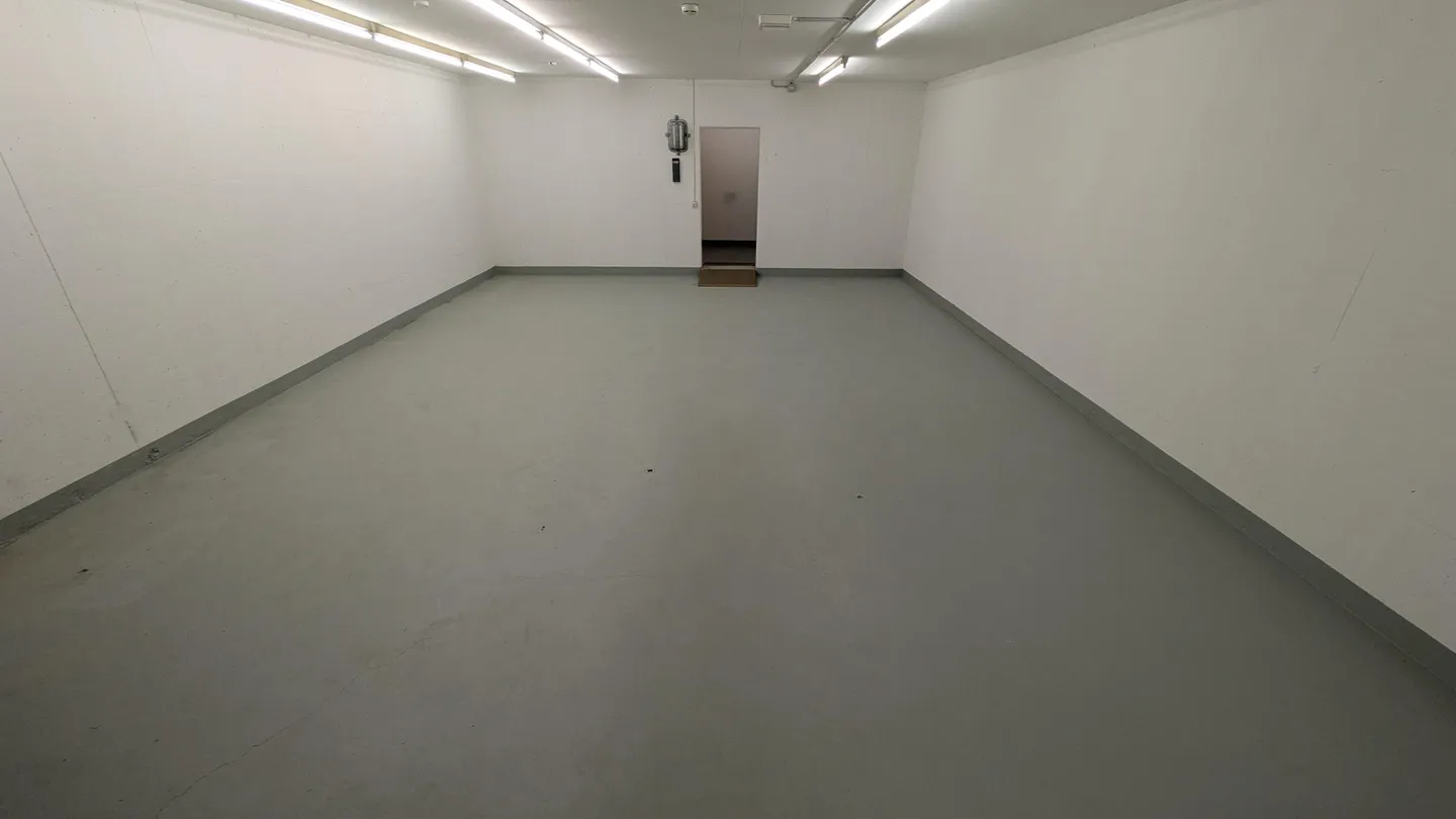 115.0m2 Magazzino Zurigo - Hohlstrasse 552-556 - Foto 11 di 13