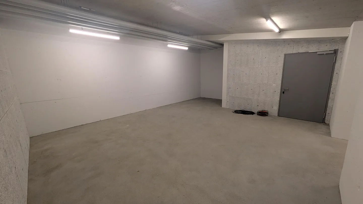 82.5m2 Storage Room Regensdorf - Althardstrasse 52B - Photo 5 of 13