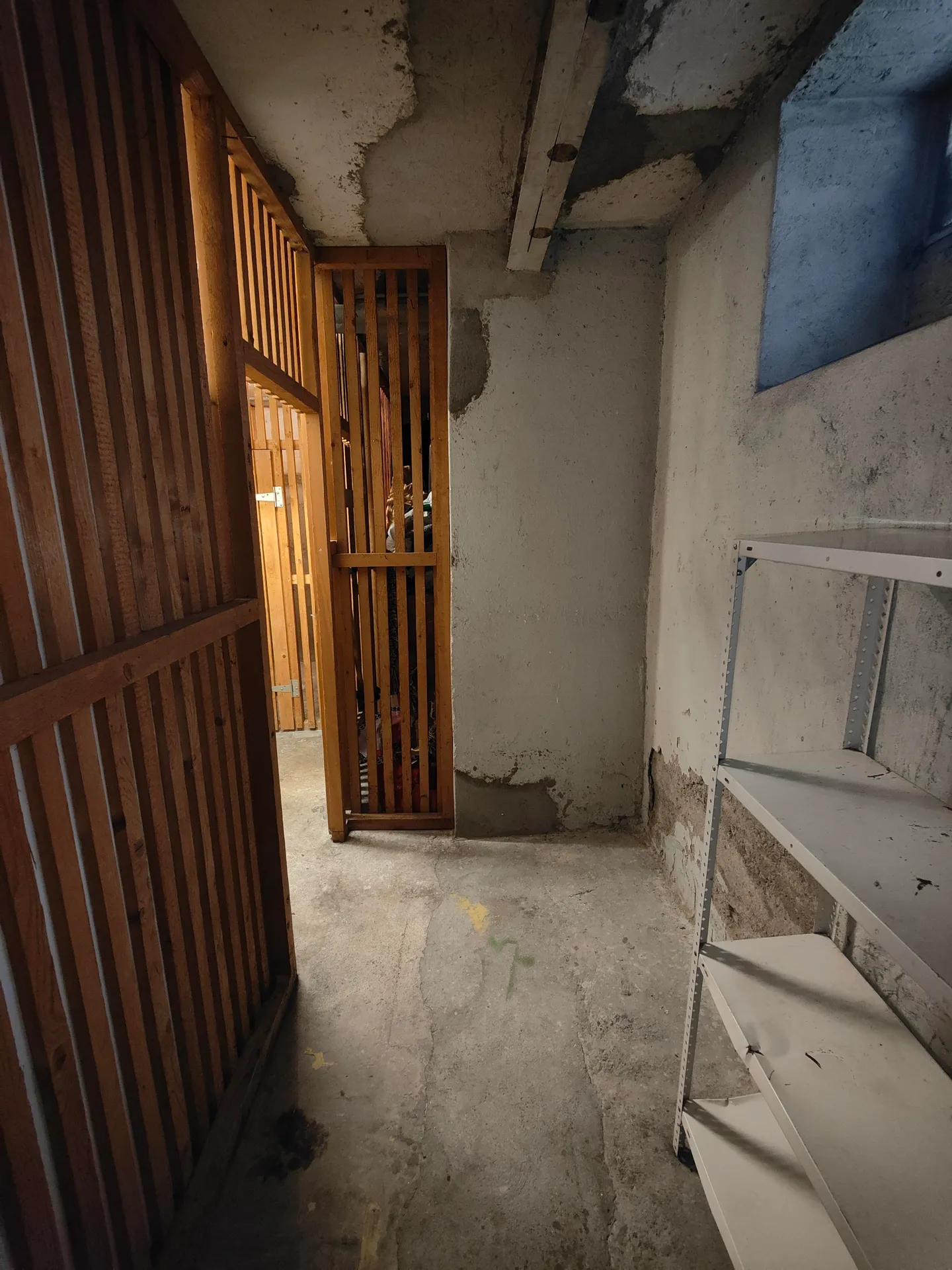 4.82m2 Storage Room Zurich - Badenerstrasse 356 - Photo 8 of 10
