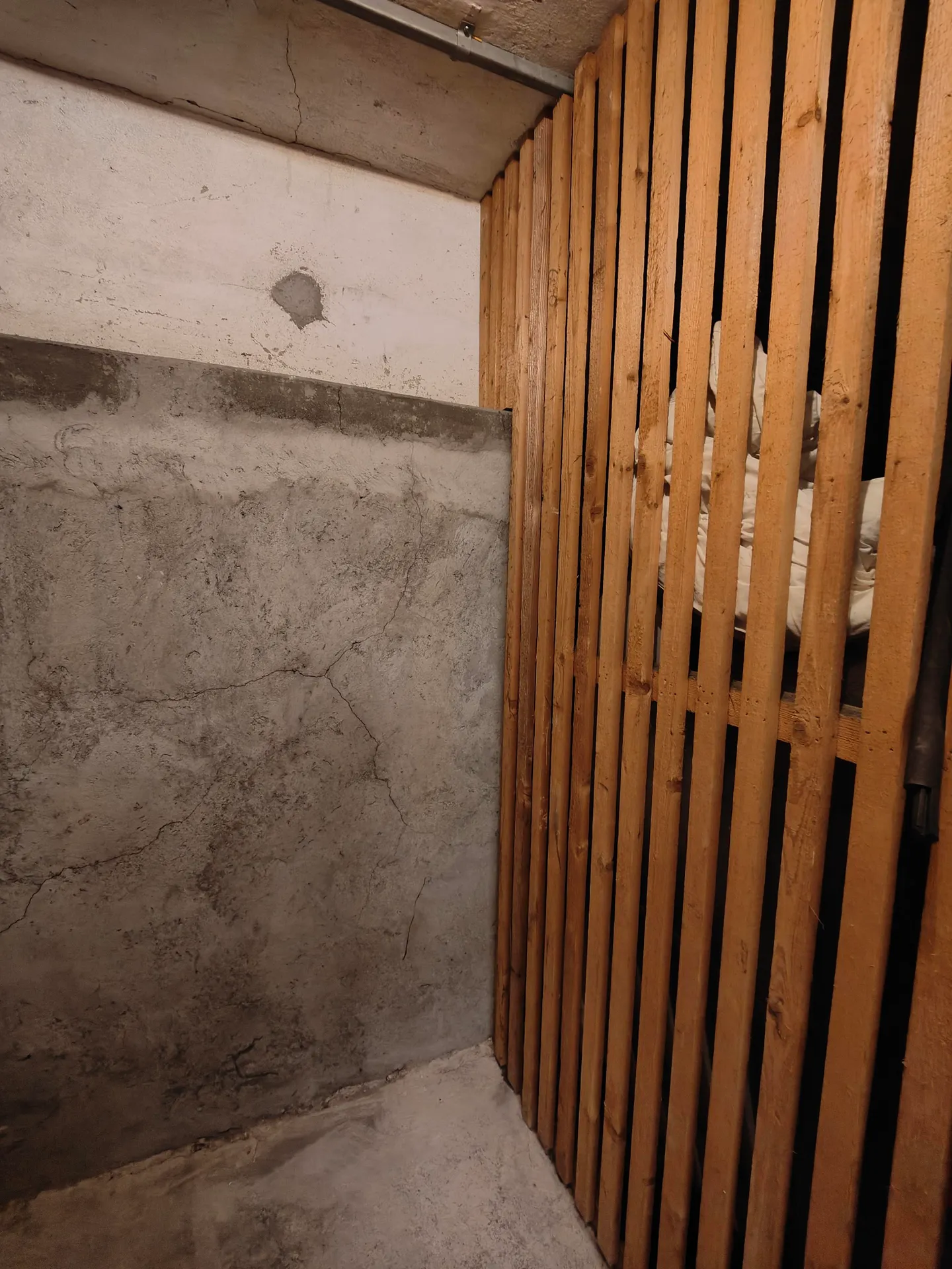 2.6m2 Storage Room Zurich - Badenerstrasse 356 - Photo 8 of 9