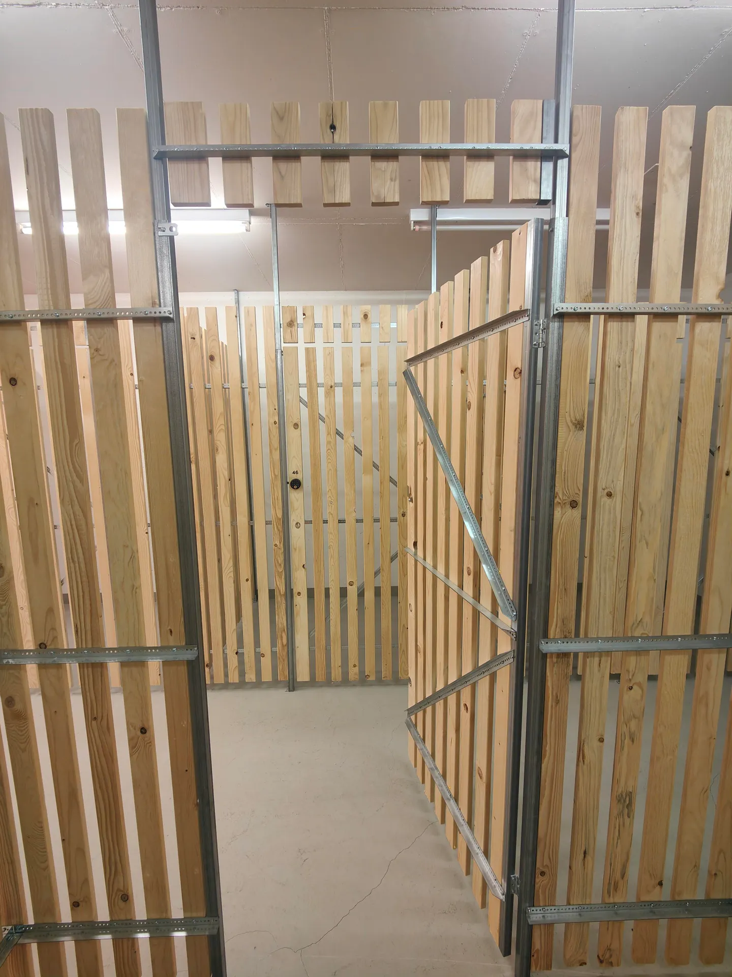 2.73m2 Salle de stockage St. Gallen - Merkurstrasse 1 - Photo 8 sur 10