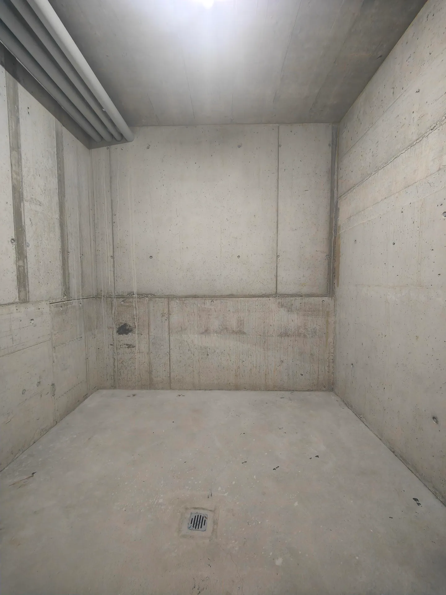 15.9m2 Magazzino Full-Reuenthal - Talgasse 631 - Foto 3 di 10