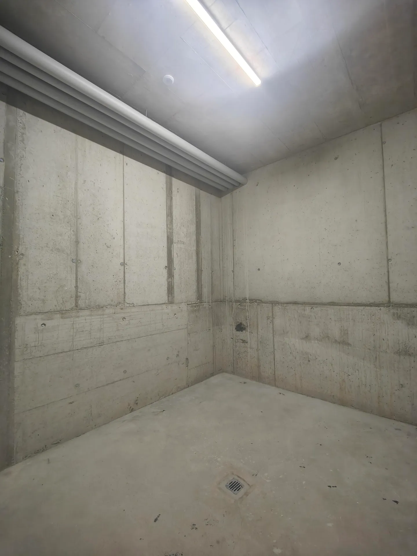 15.9m2 Magazzino Full-Reuenthal - Talgasse 631 - Foto 8 di 10