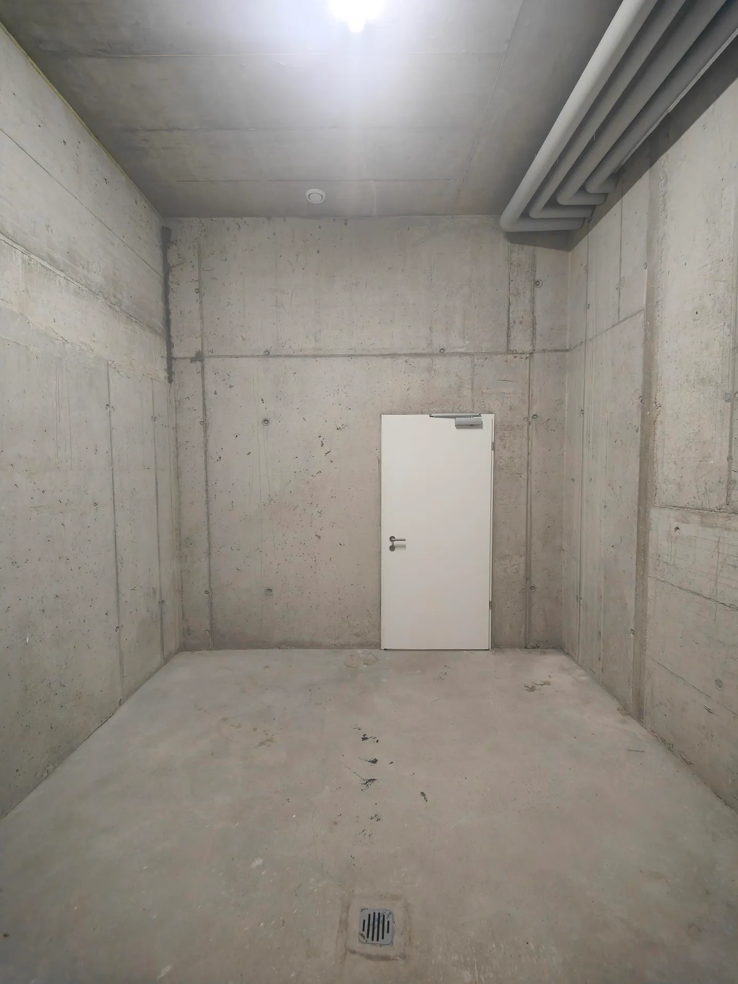 15.9m2 Magazzino Full-Reuenthal - Talgasse 631 - Foto 1 di 10