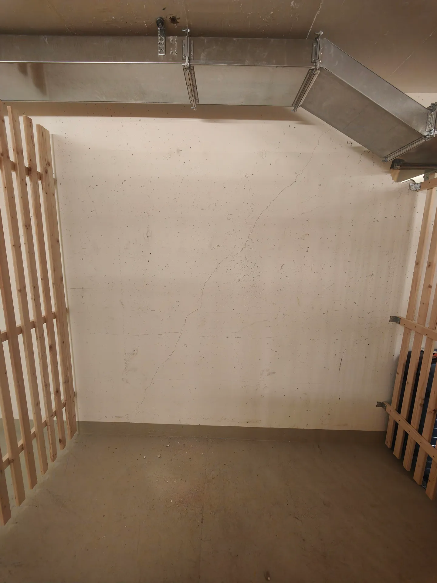 4.18m2 Storage Room Basel - Hochstrasse 16 - Photo 3 of 10